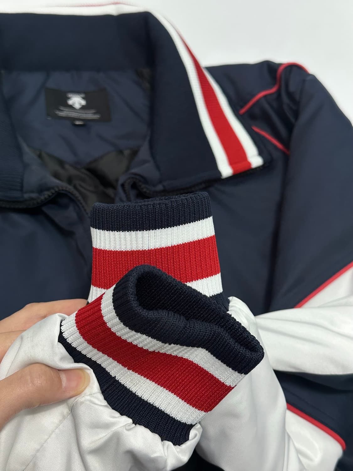 데상트 동계 야구점퍼 안감 누빔 상품이미지4