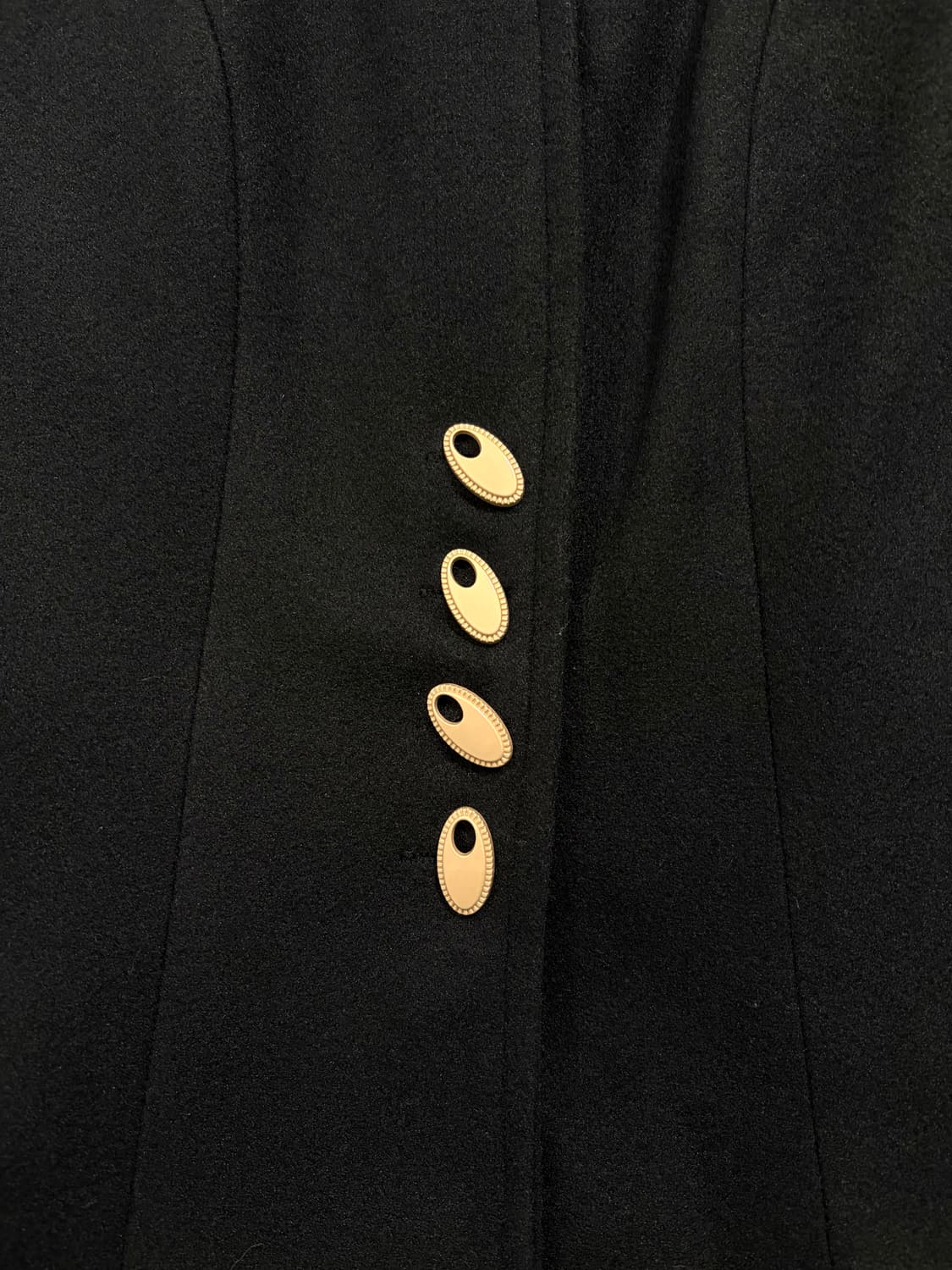 Contour Button Vest 상품이미지5