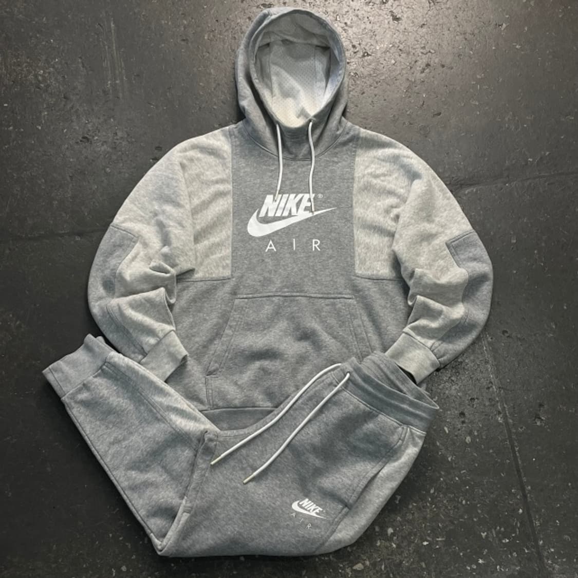 100 라이프워크 맨투맨 셋업 상품이미지1