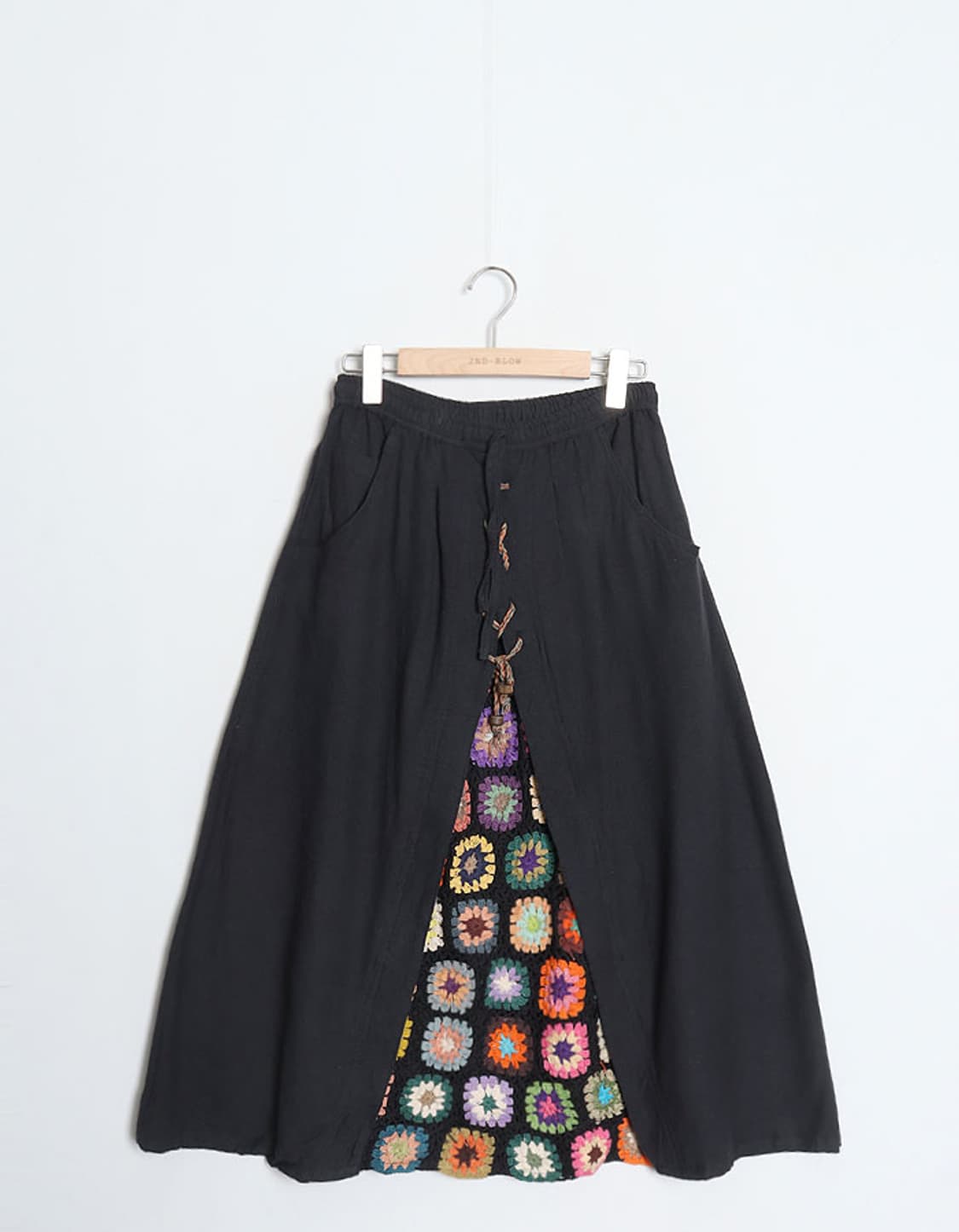 Annapurna Crochet Flared Skirt (27~29) 상품이미지1