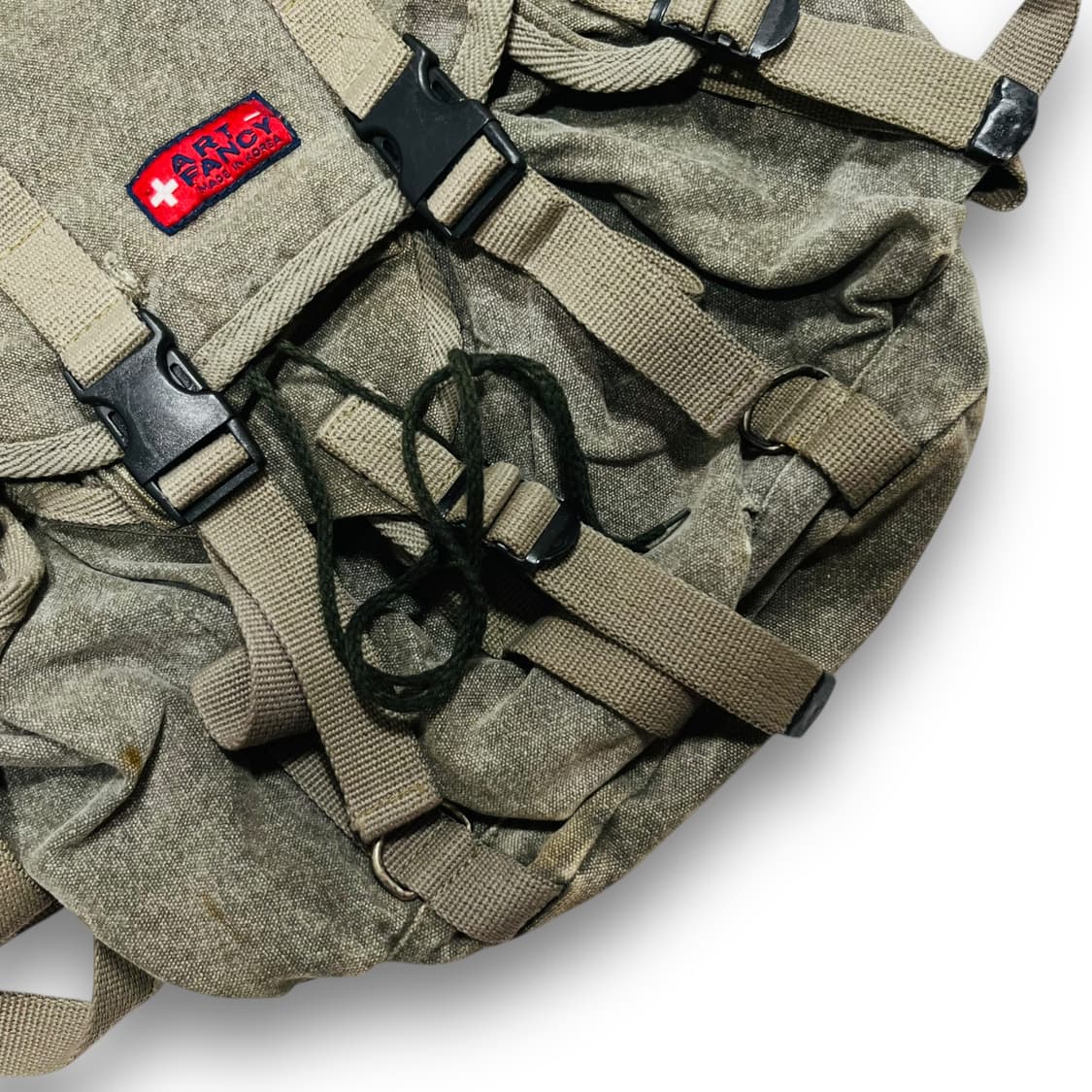 ART FANCY Washed khaki pocket back pack 상품이미지4