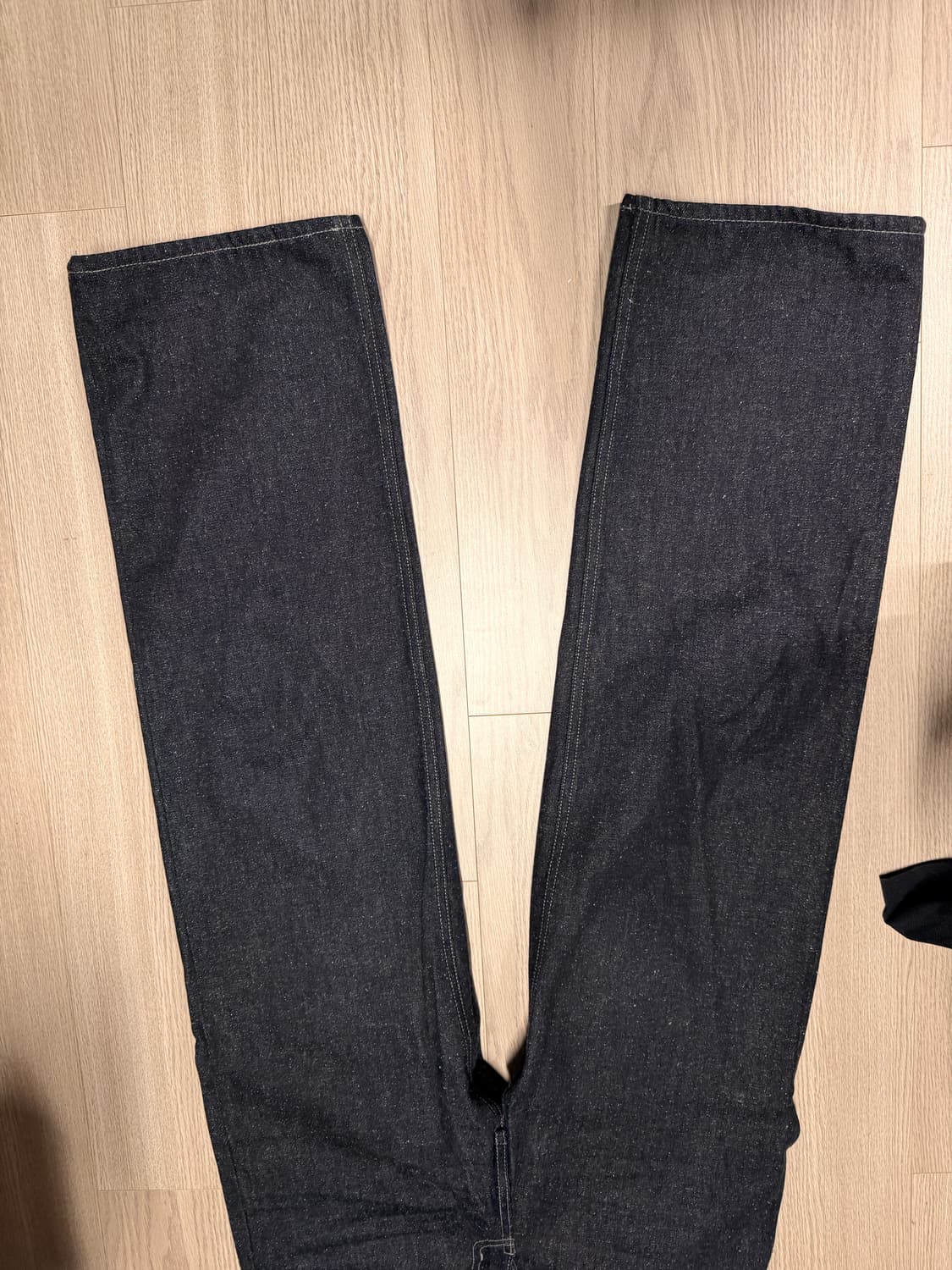 라벨아카이브 wide fit jeans raw nep denim 상품이미지5