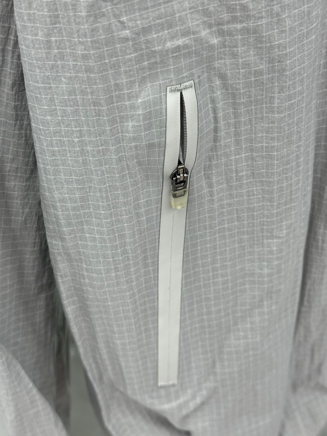 자라 애슬레틱 후드 바람막이 L 상품이미지2