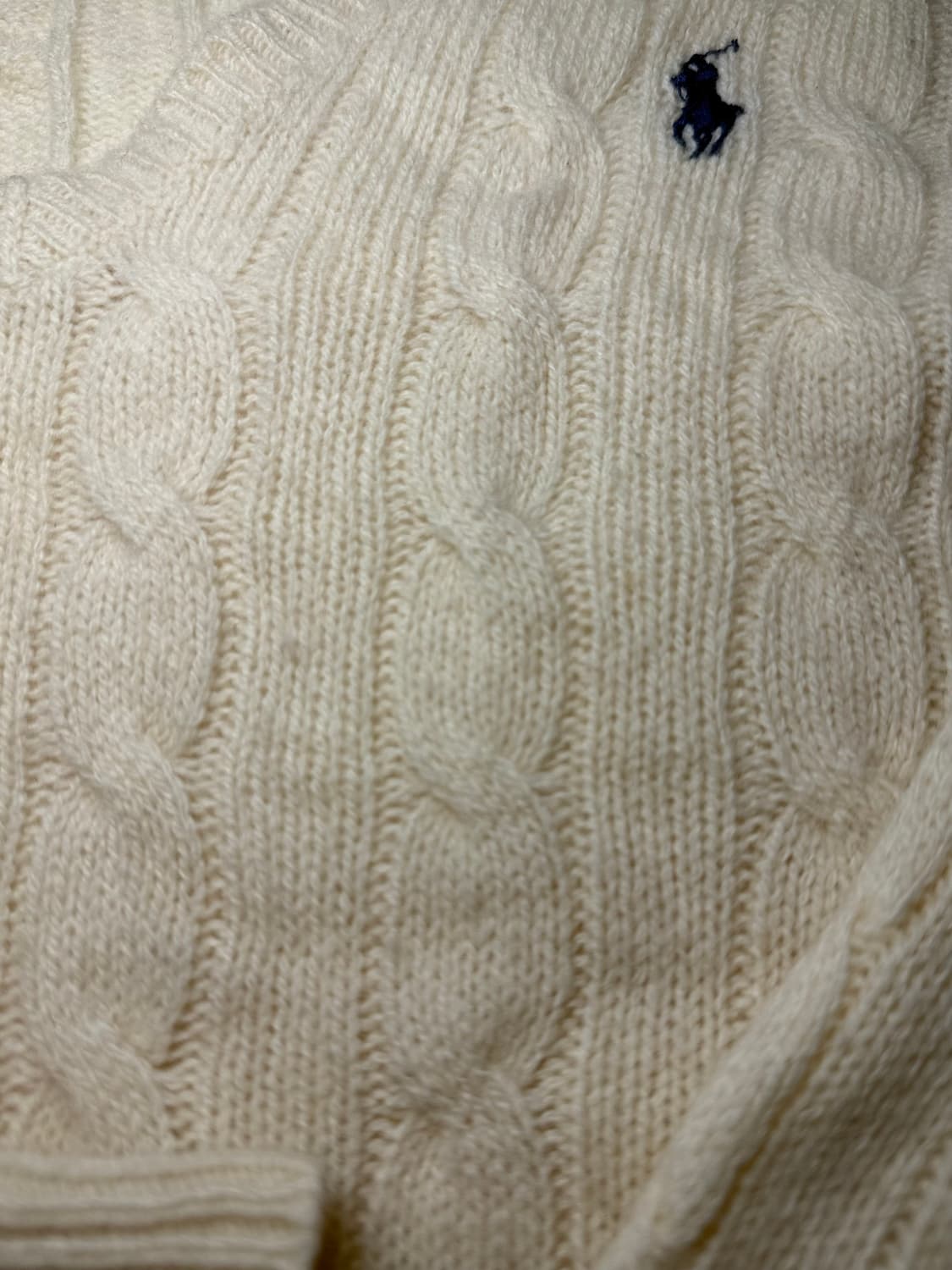 폴로 랄프로렌 브이넥 케이블 니트 아이보리 상품이미지7