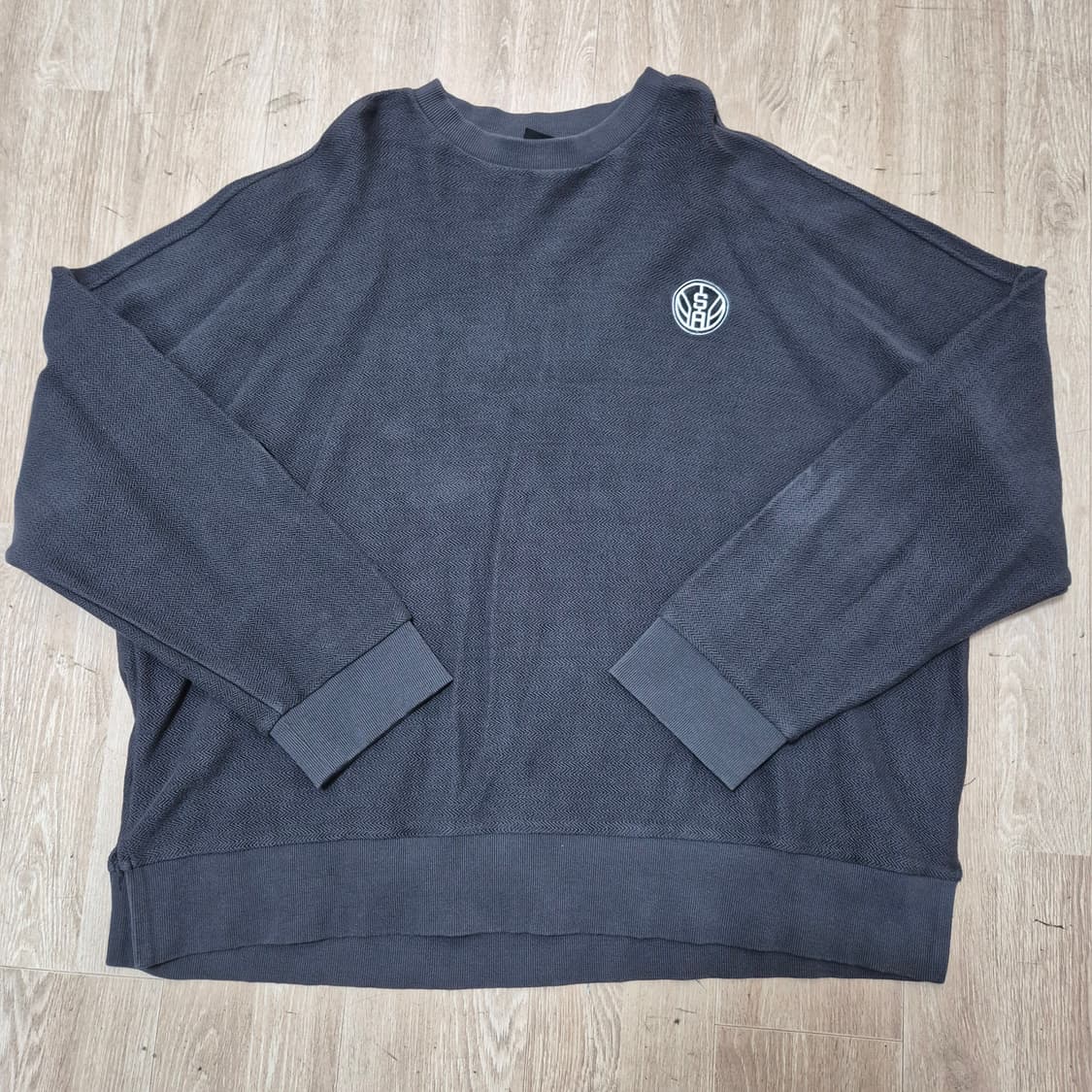 NBA 샌안토니오 스퍼스 빅로고 맨투맨 상품이미지1