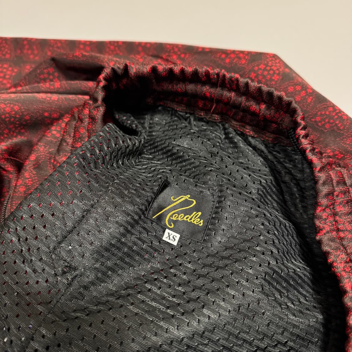 니들스(NEEDLES) 21aw 레드 파피용 자카드패턴 밴딩 트랙 팬츠 상품이미지3