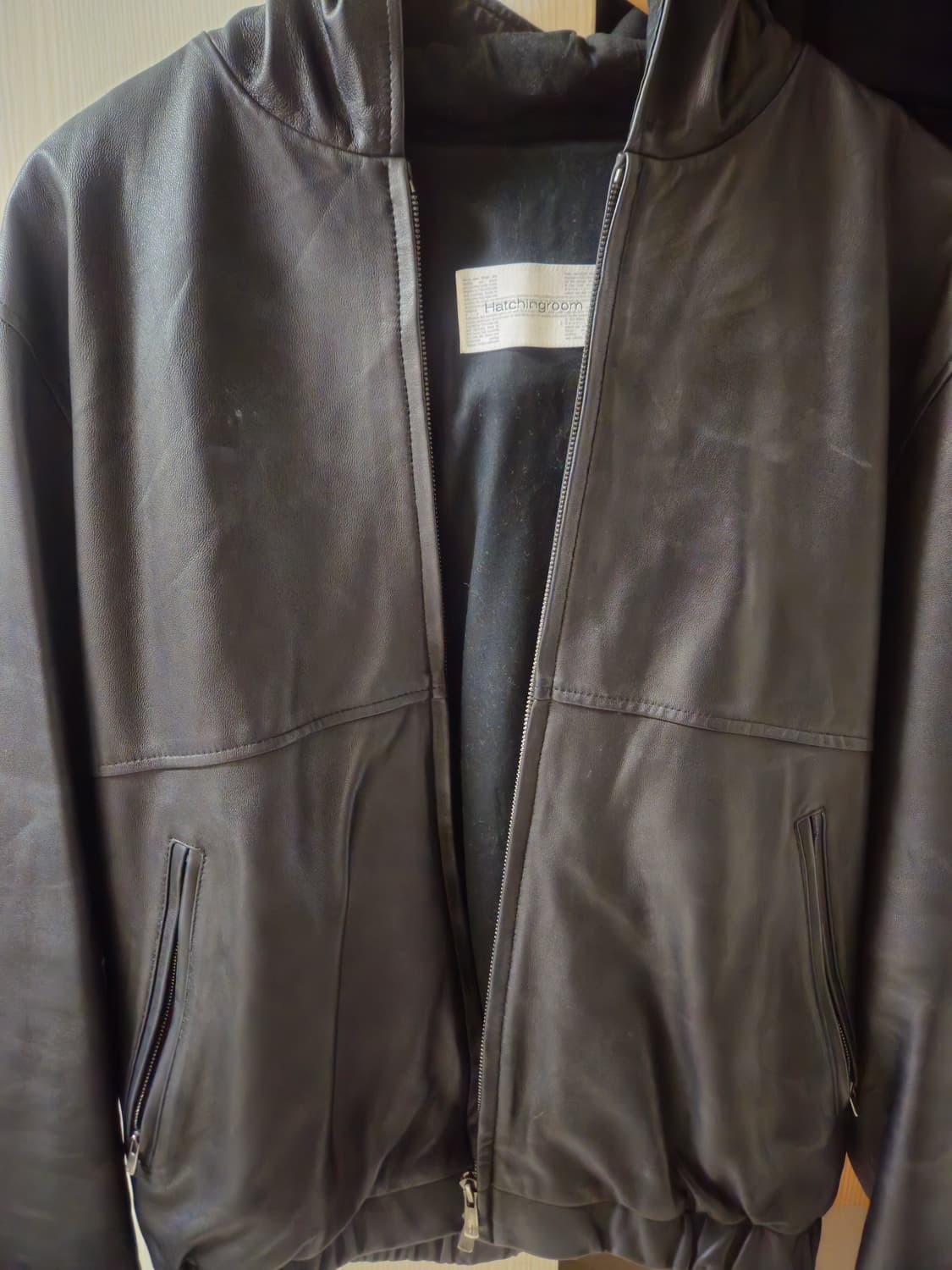 해칭룸 레더 후드 Lamb Nappa Black 상품이미지1