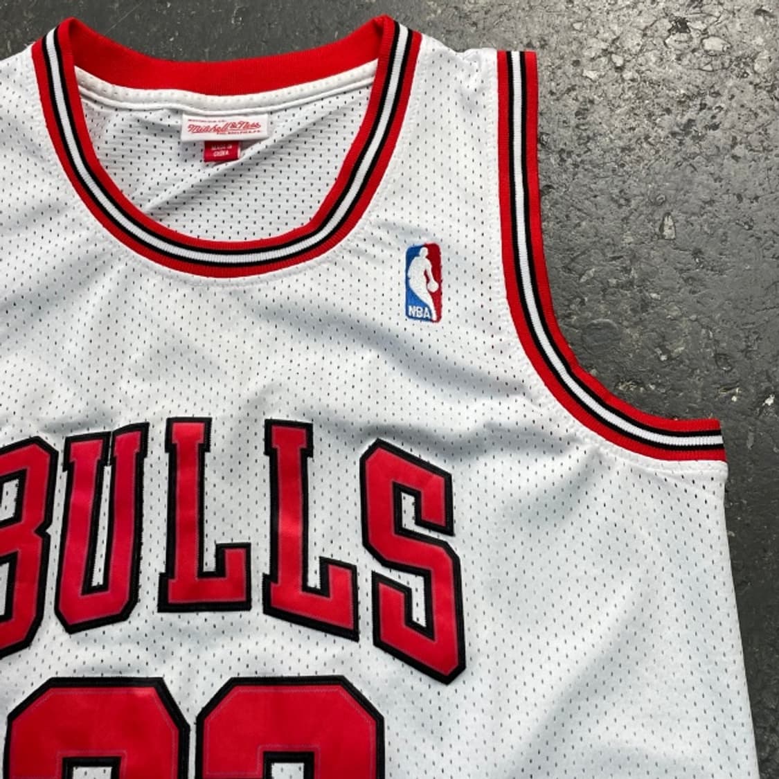 100 미첼엔네스 마이클 조던 97-98 유니폼 상품이미지2