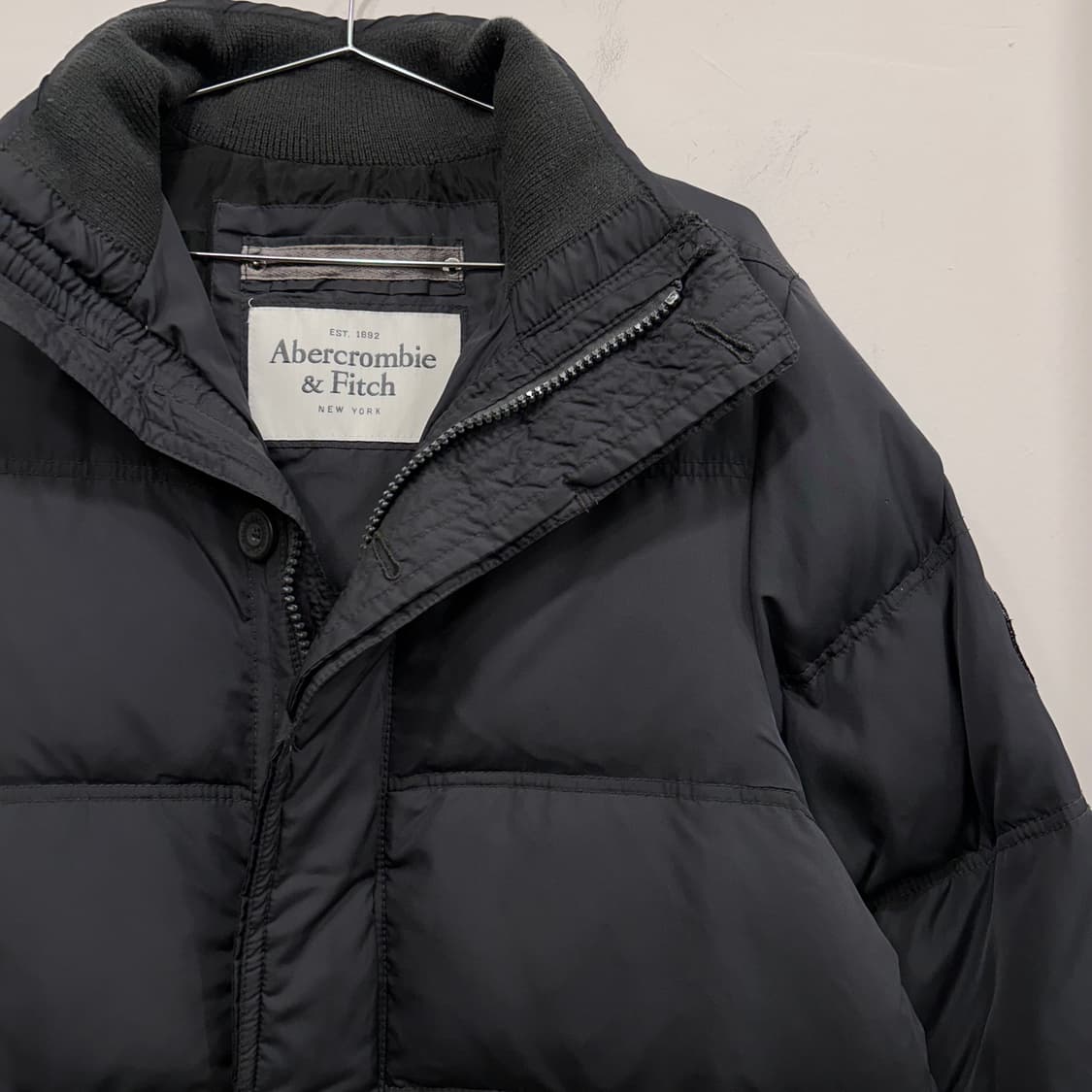 아베크롬비 앤 피치 덕다운 무광 푸퍼 패딩 상품이미지1