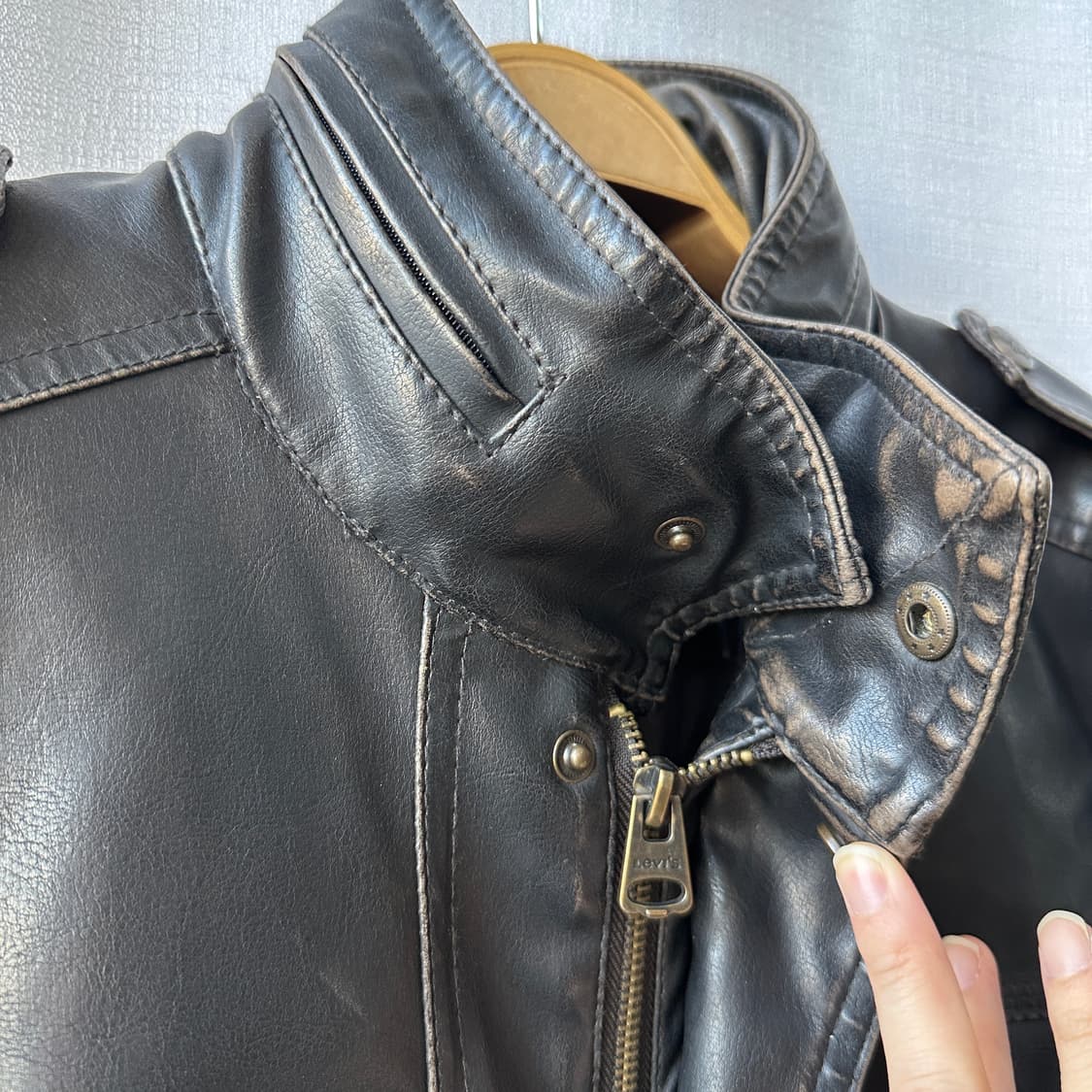 리바이스 레더 M65 필드 자켓 다크 브라운 상품이미지4