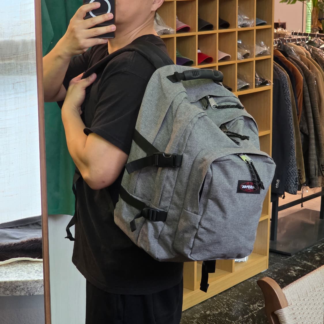 이스트팩 백팩  상품이미지2