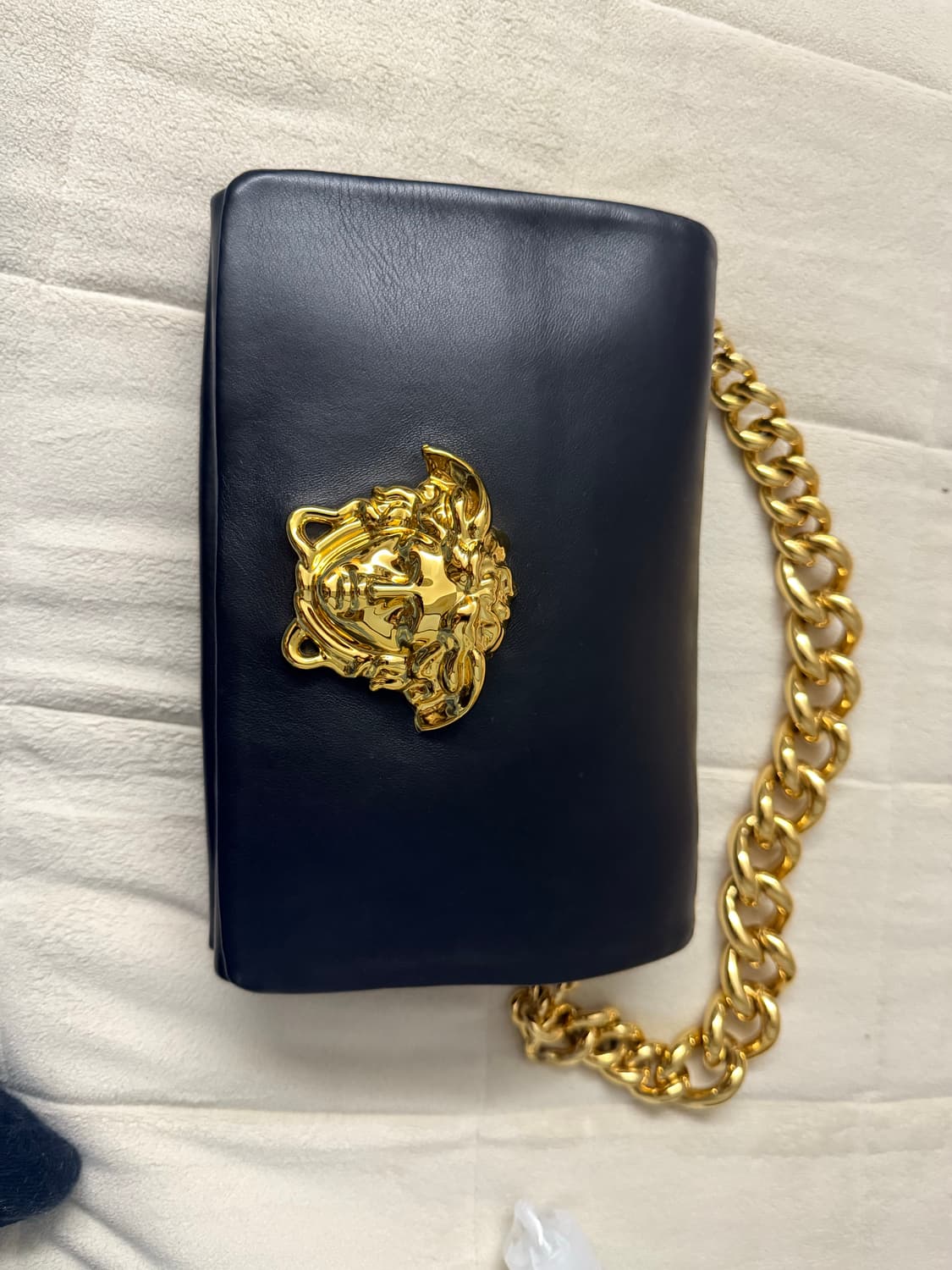 베르사체 블랙 레더 메두사 체인 숄더백 상품이미지1