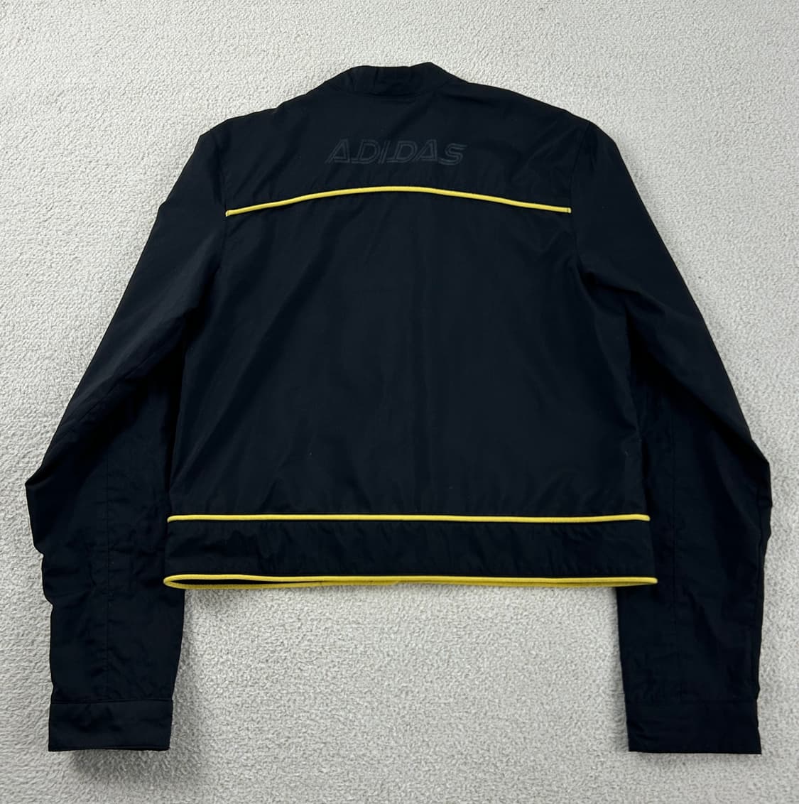 아디다스 올드스쿨 크롭 레이싱 바람막이 자켓 블랙 상품이미지3