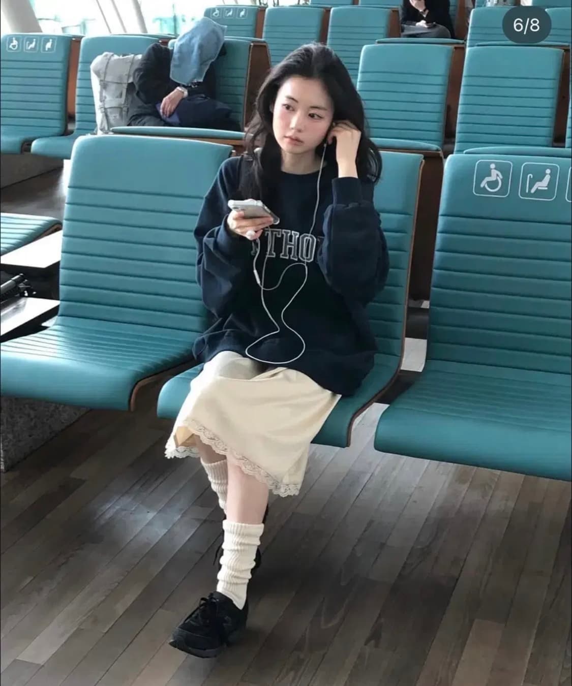 새상품 아우어노스텔지아 레이스 새틴 미디스커트 버터 옐로우 상품이미지5