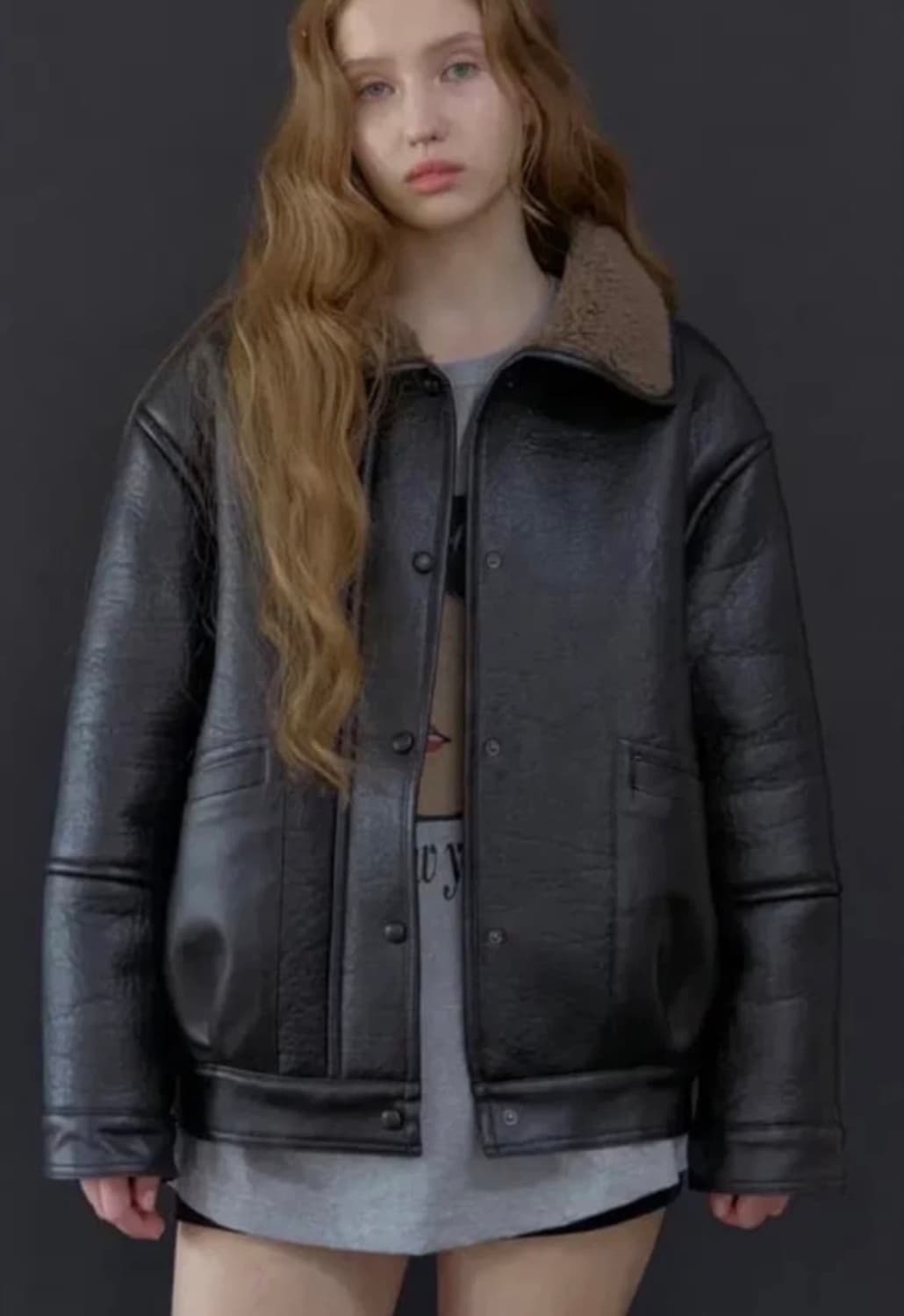 (새상품) 헤더먼트 에코 레더 보스턴 무스탕 상품이미지1