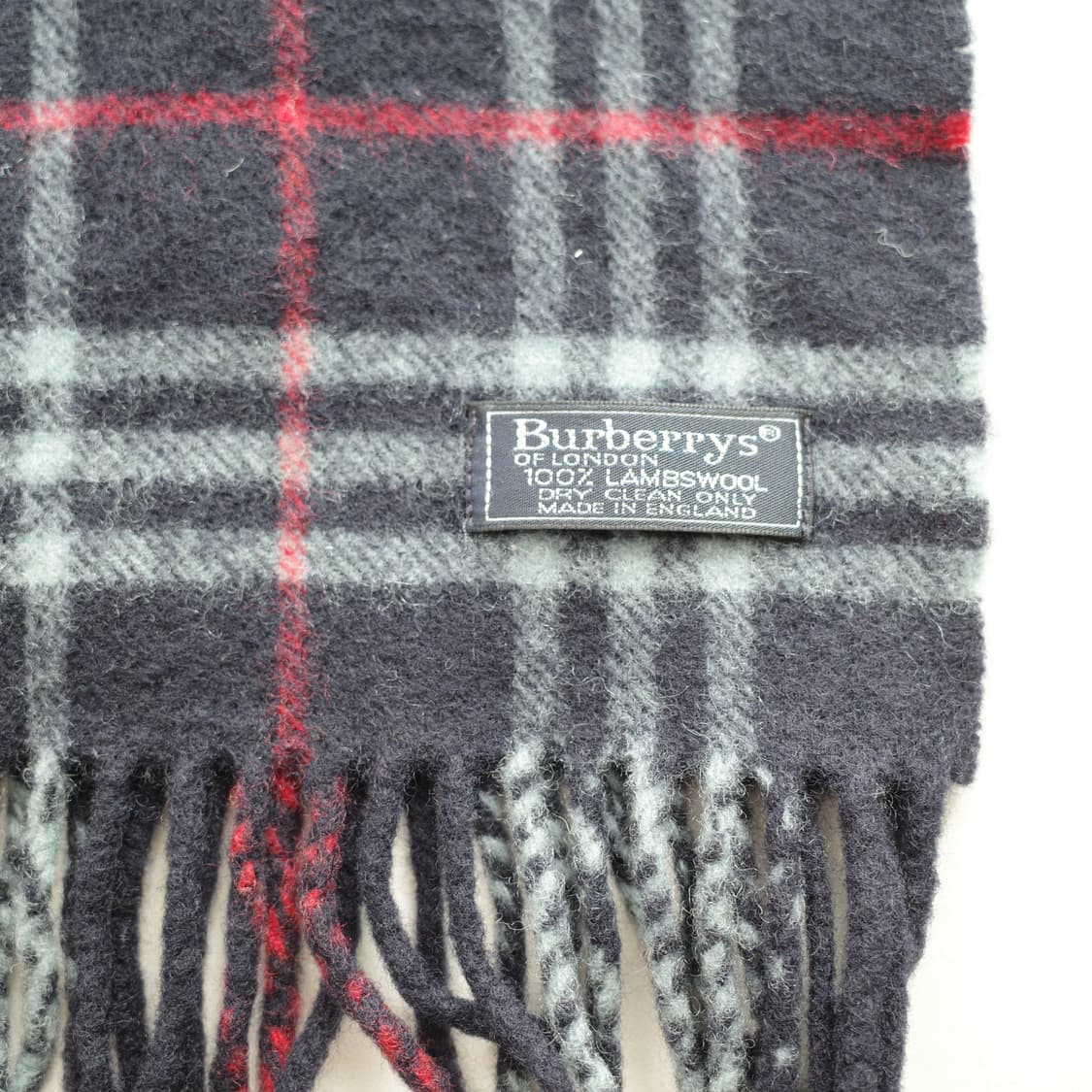 영국 생산 100% 램스울 버버리 체크 네이비 머플러 상품이미지2