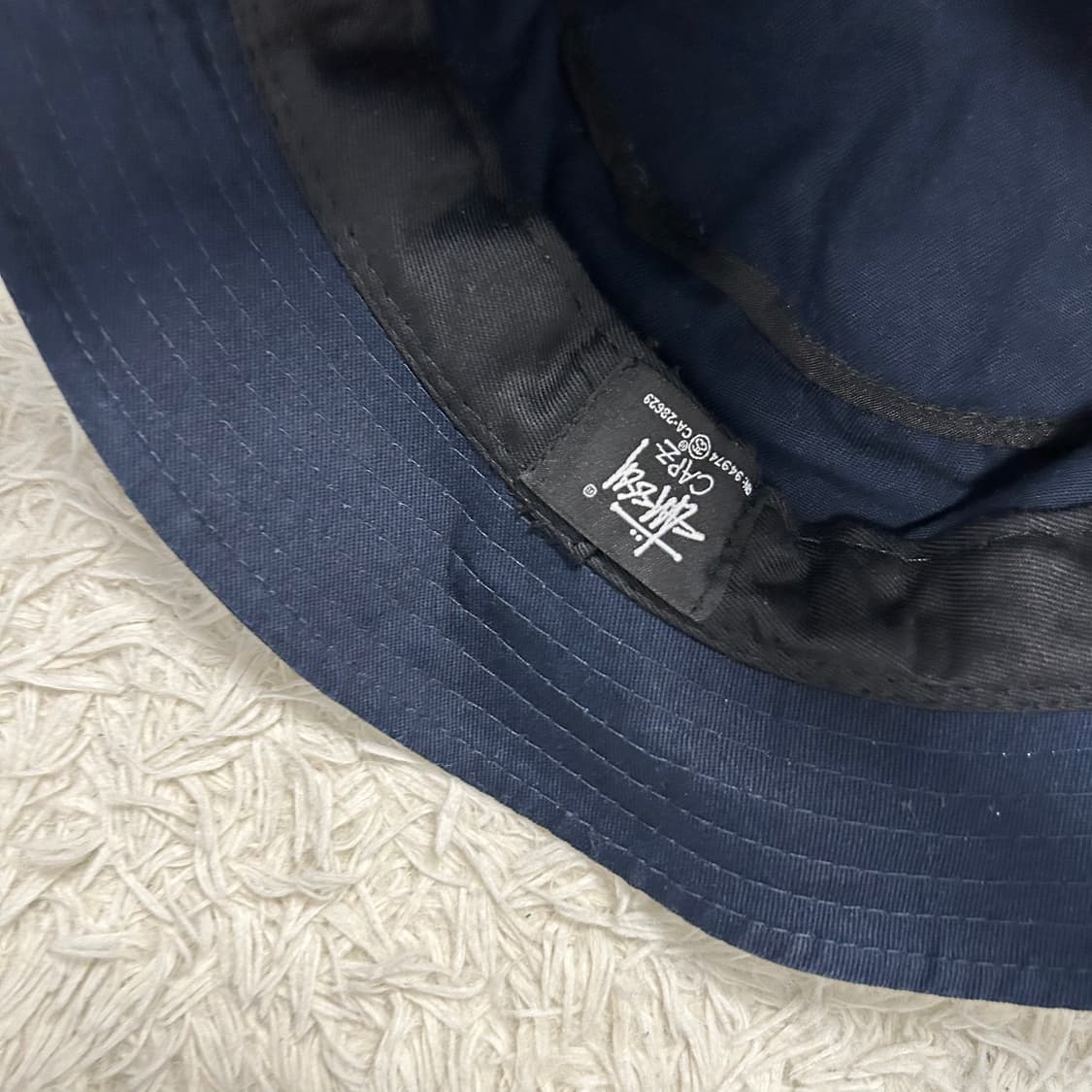 Stussy black bucket hat 상품이미지3