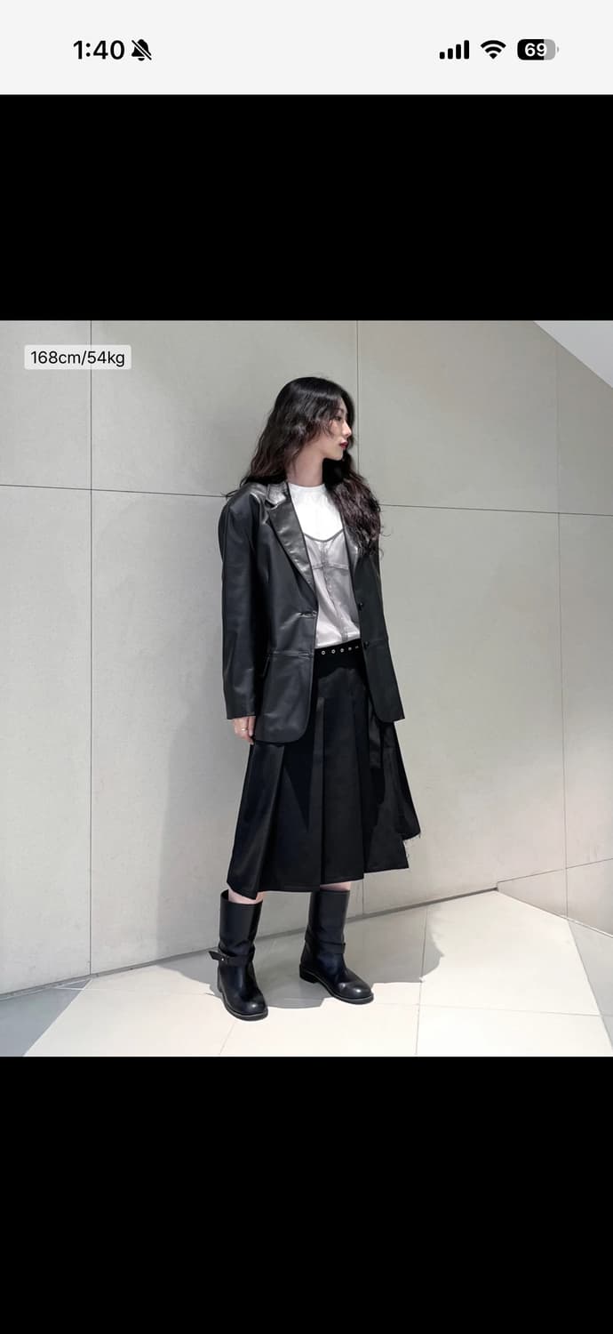 인사일런스 로우컷 플리츠 스커트 상품이미지4