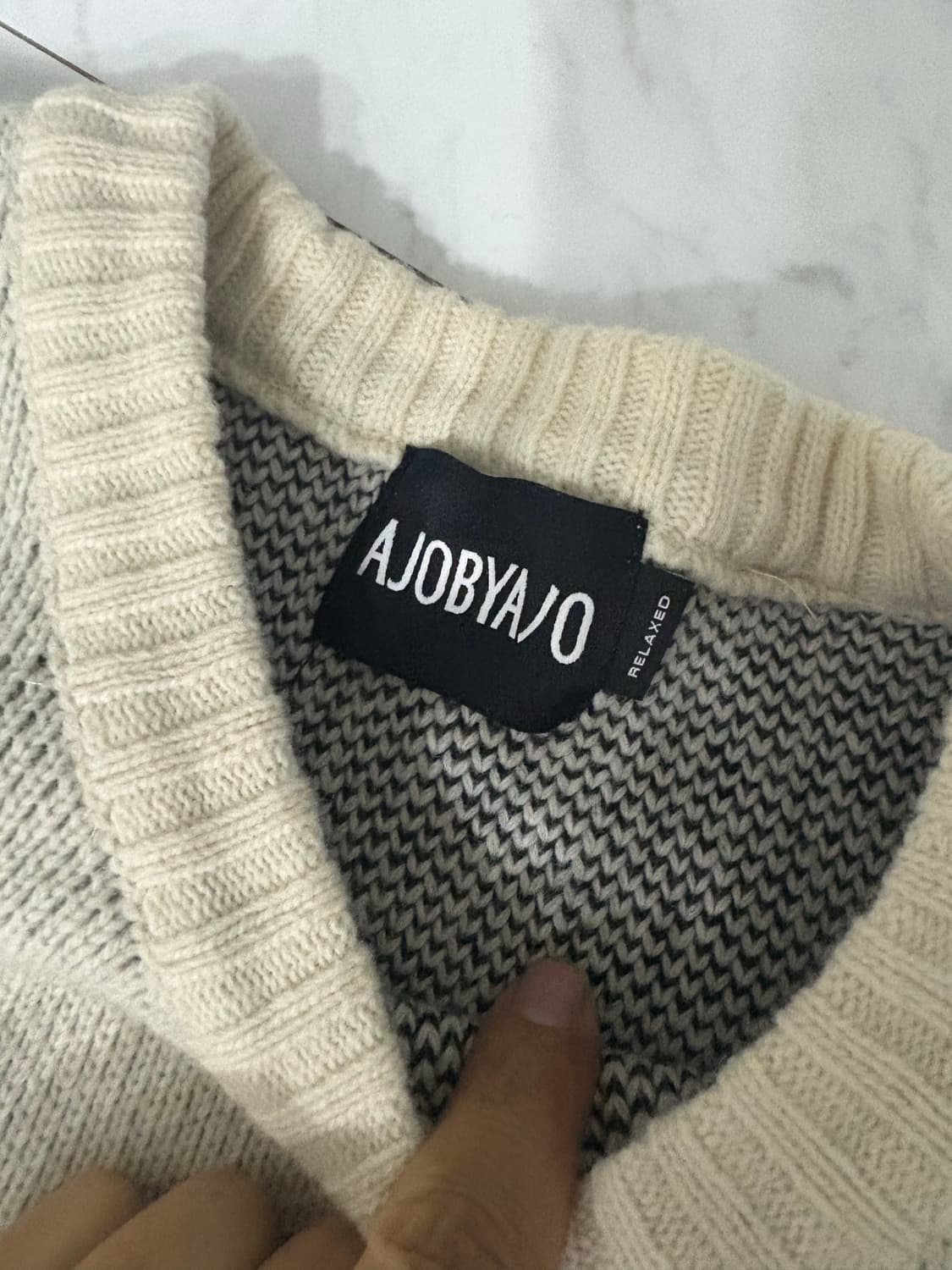 AJOBYAJO 아이보리 패턴 니트 상품이미지2