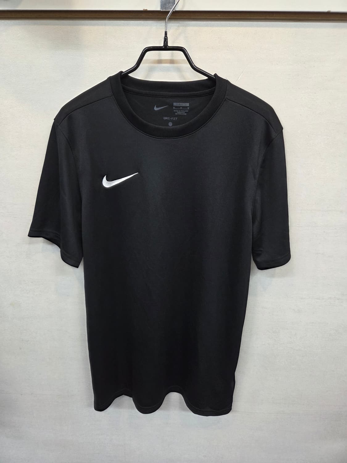 나이키 드라이핏 자수스우시 기능성 메쉬 반팔 m 상품이미지1