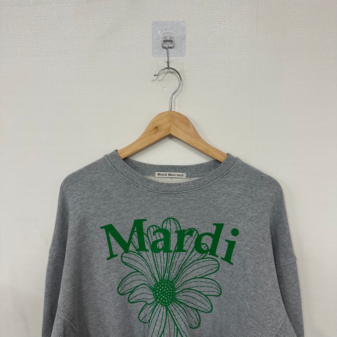 마르디 메크르디 맨투맨F 상품이미지2