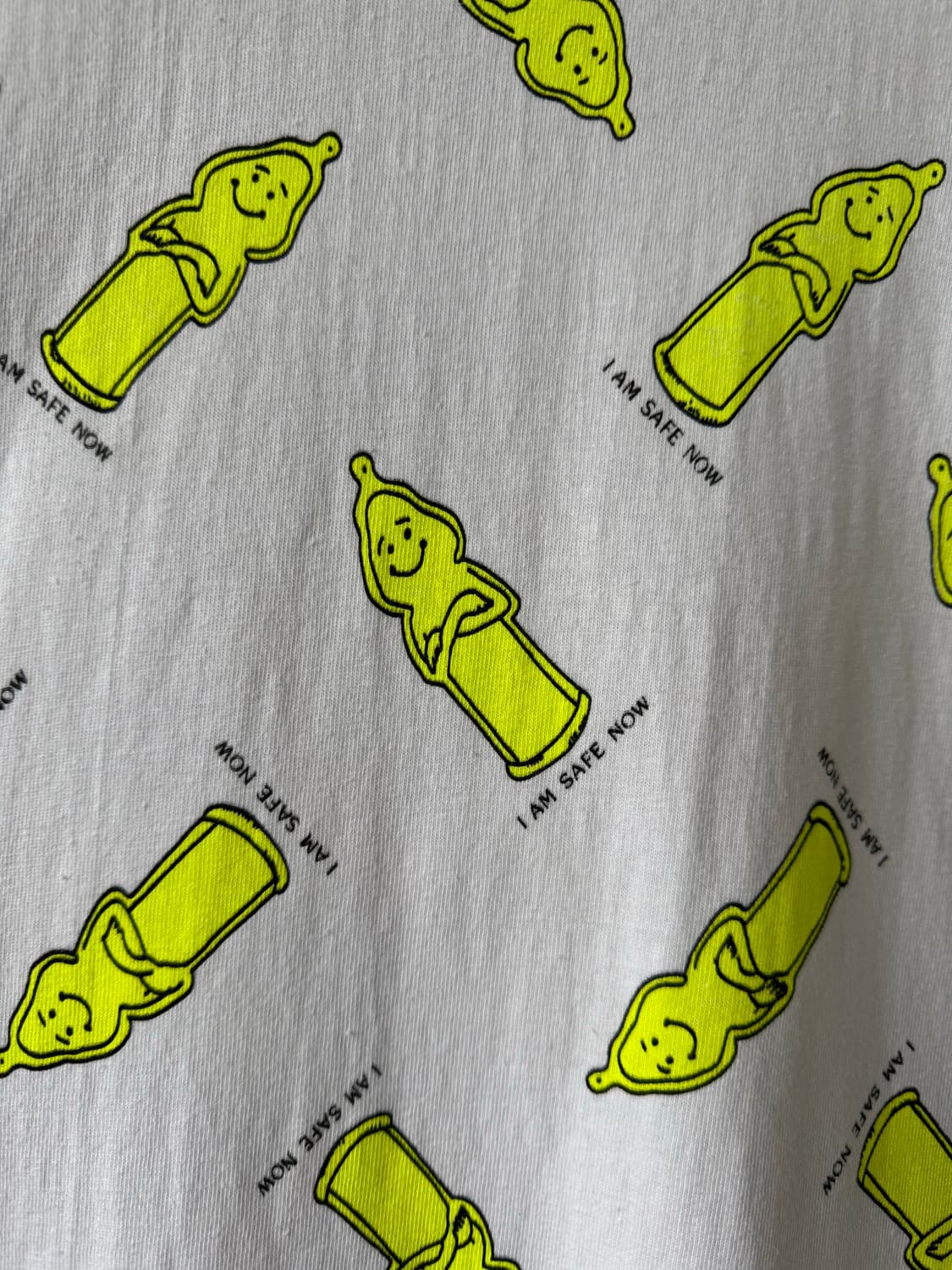 Cabbages & Condoms 티셔츠 상품이미지4