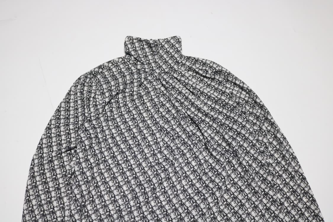 패턴 목폴라티셔츠 상품이미지3