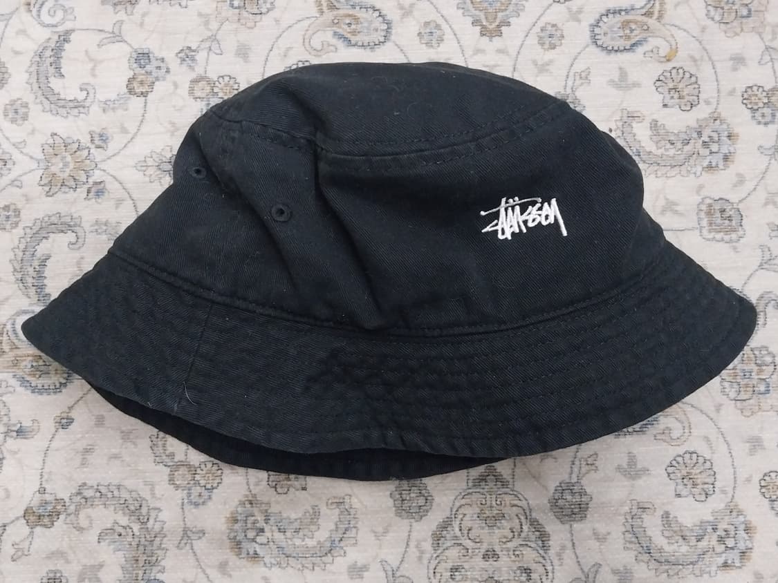스투시 블랙 버킷햇 상품이미지1