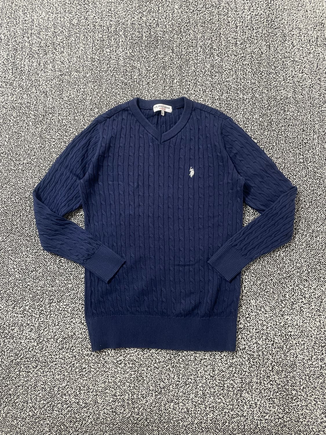 빈티지9. 유에스폴로에센 폴로 꽈배기 니트 스웨터 네이비 화이트 로고 상품이미지1