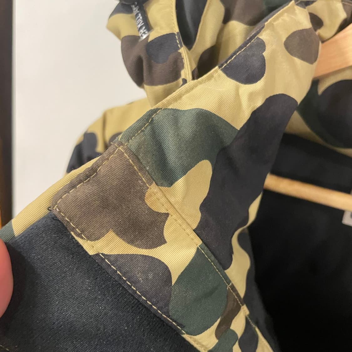 베이프 퍼스트카모 황계 패딩 상품이미지6