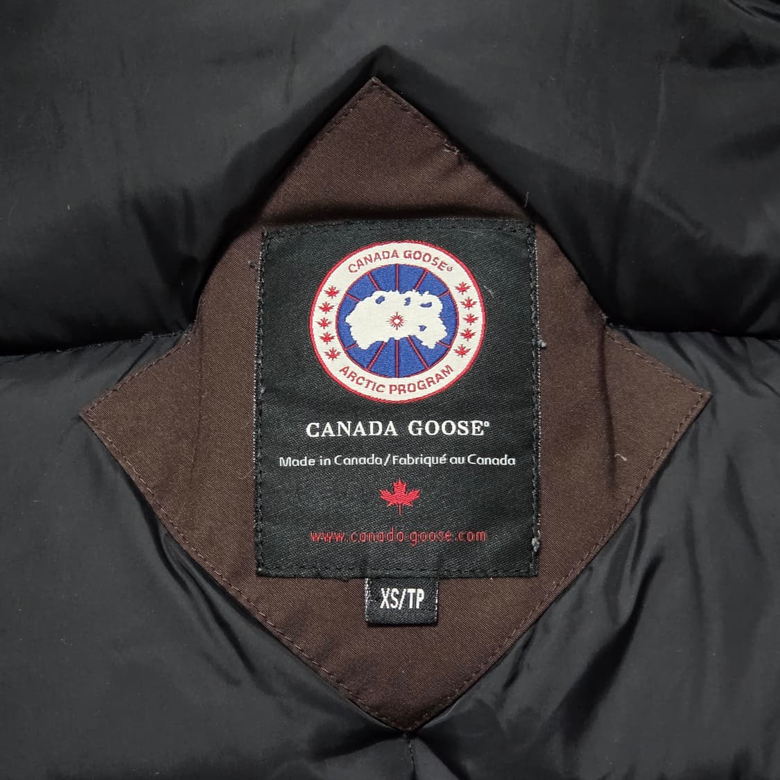 Canada Goose 캐나다구스 익스페디션  패딩  상품이미지2
