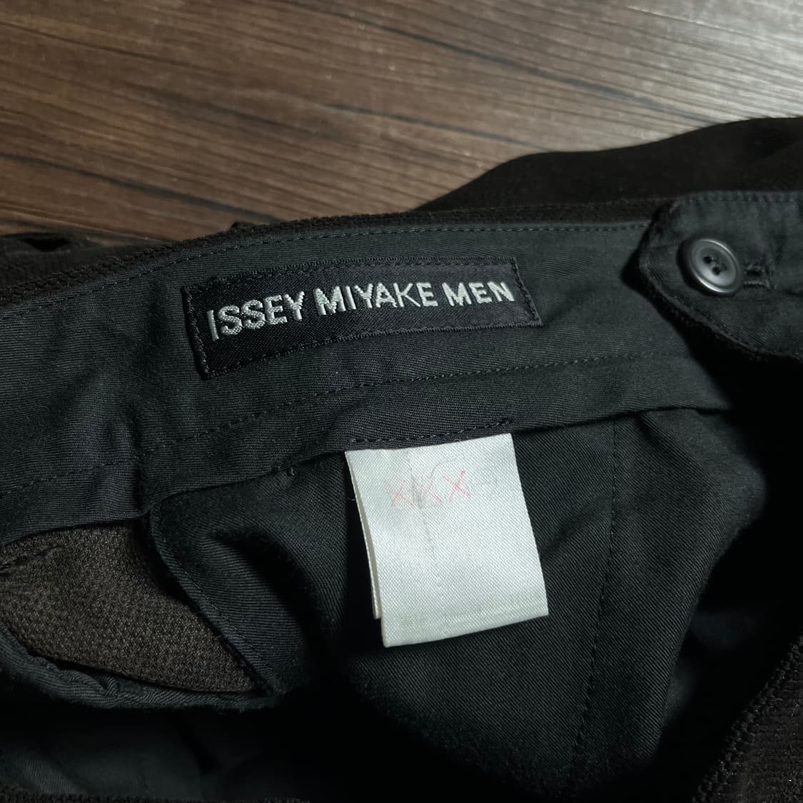 [Issey Miyake] 00's 이세이미야케 레이온 축융 팬츠 상품이미지4