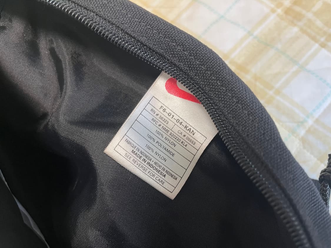 나이키 ACG 힙색 웨이스트백 구형 검/노 상품이미지4