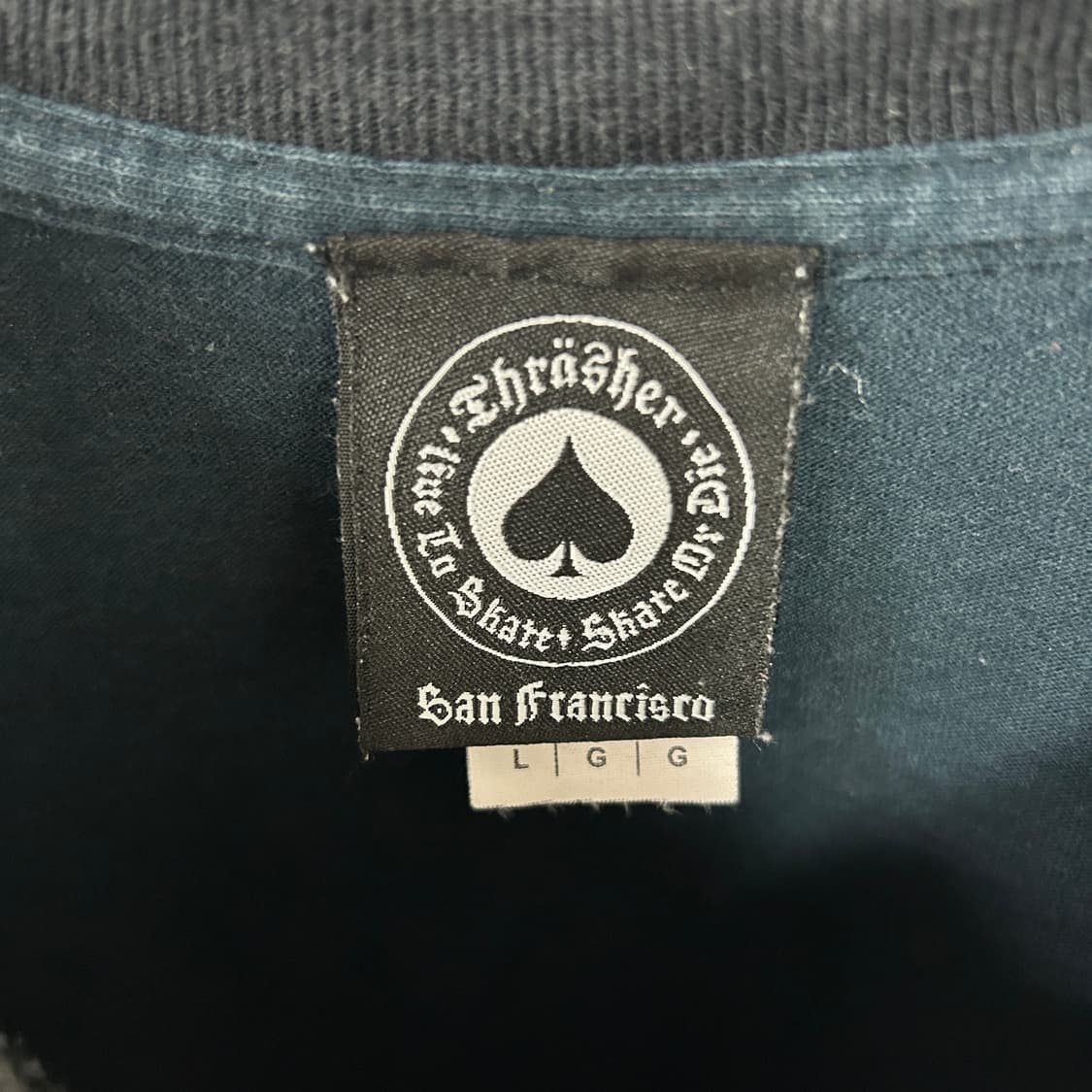 트래셔 아치로고 티셔츠 네이비 상품이미지6