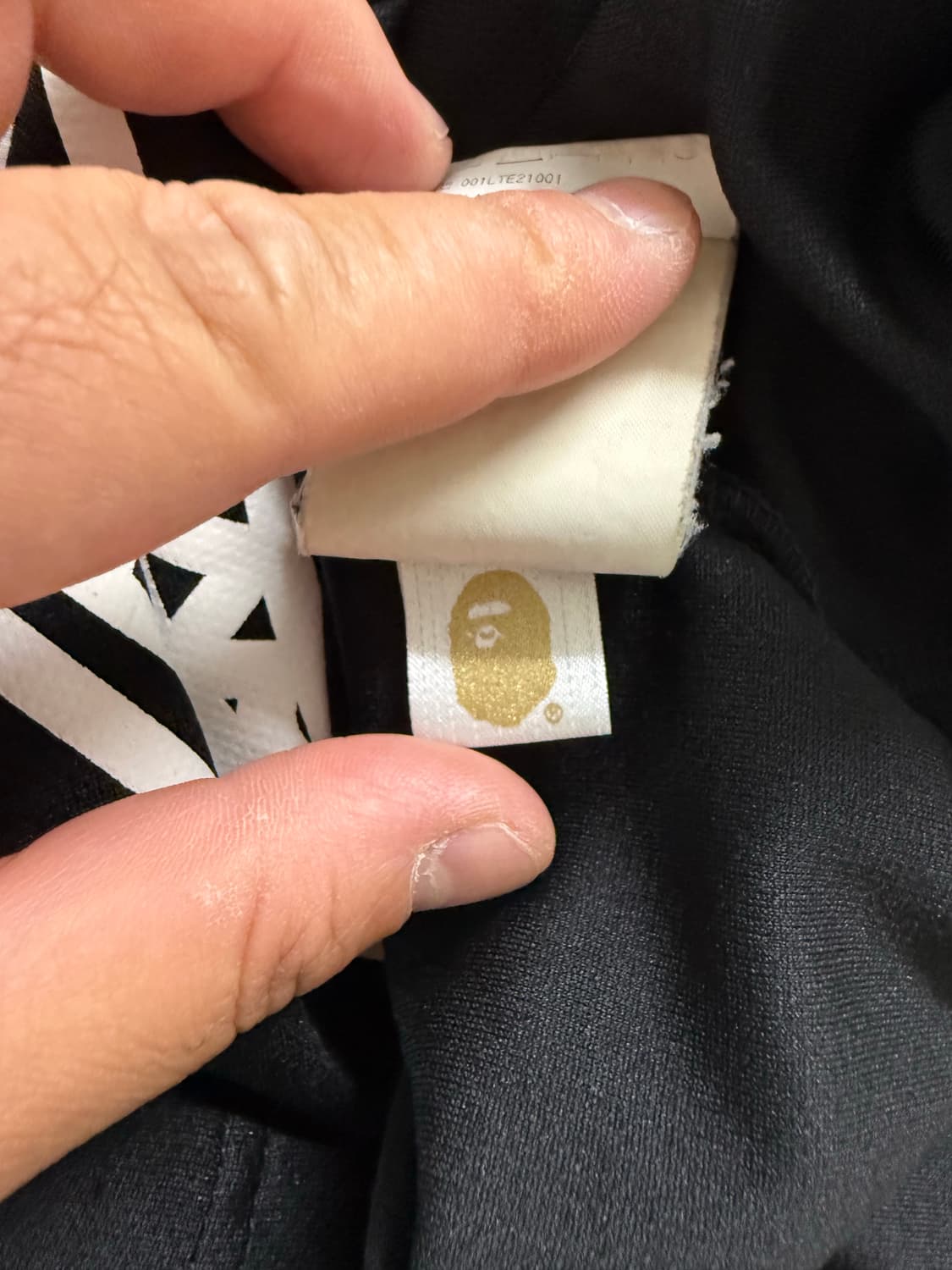 (L)베이프 샤크 기능성 긴팔티 상품이미지6