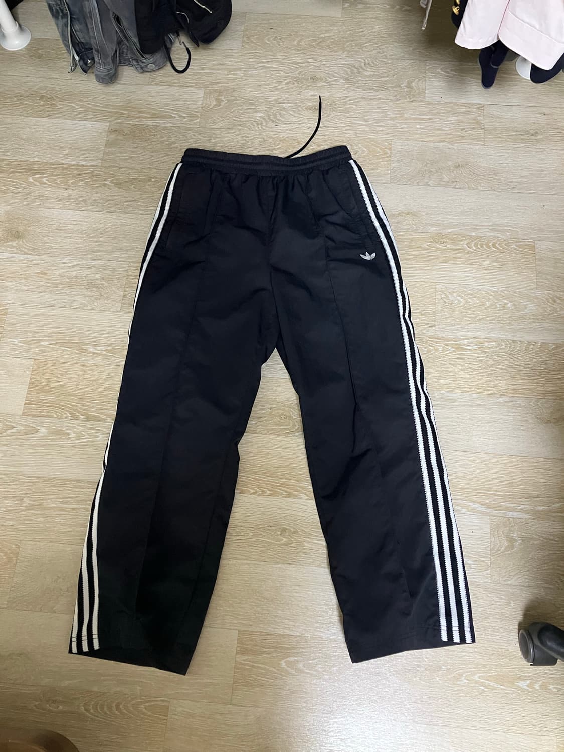 아디다스 브릿코어팬프 상품이미지1