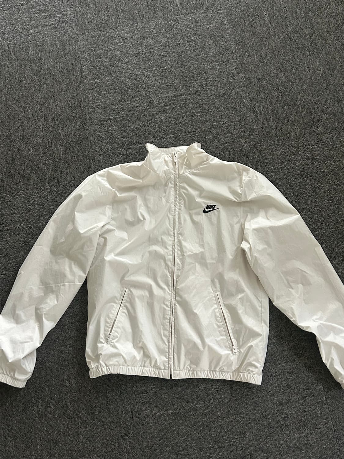 나이키 바람막이 상품이미지1