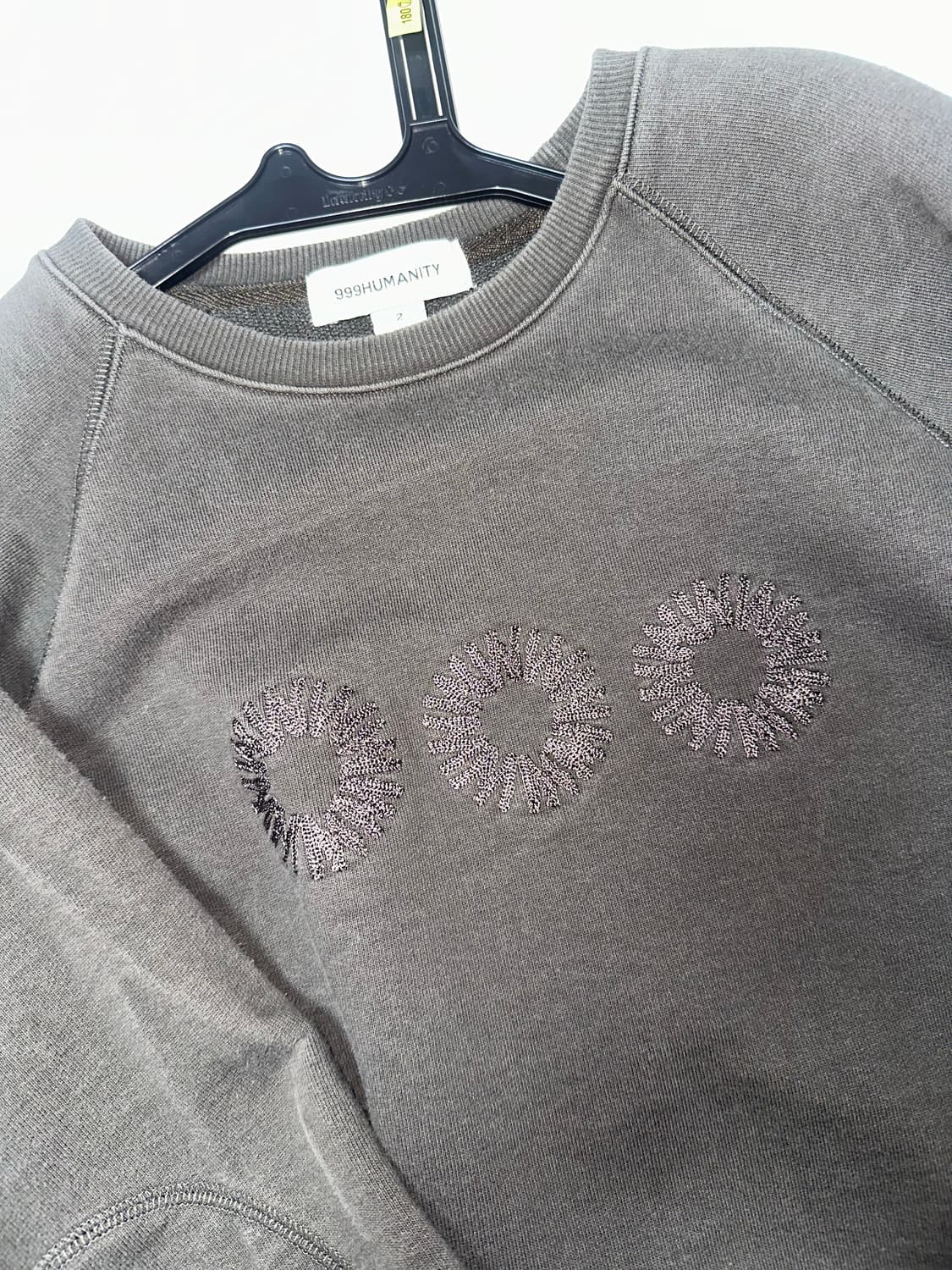 999휴머니티 맨투맨 상품이미지4