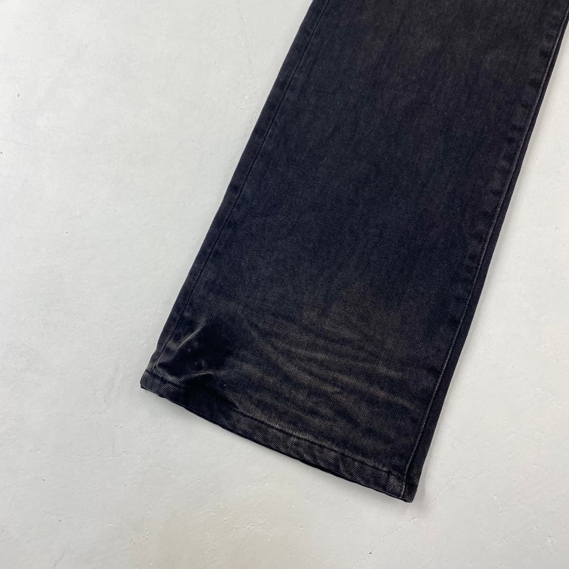 엘무드 워싱 플레어 핏 부츠컷 데님 진(33) 상품이미지3