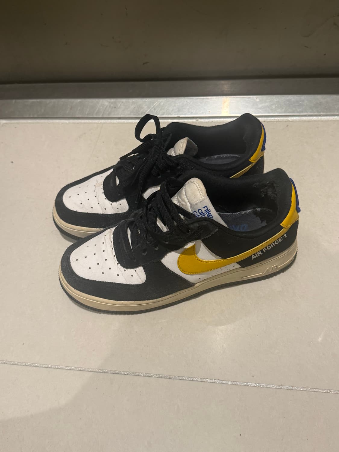 나이키 애슬레틱 에어포스 검노 250 상품이미지1