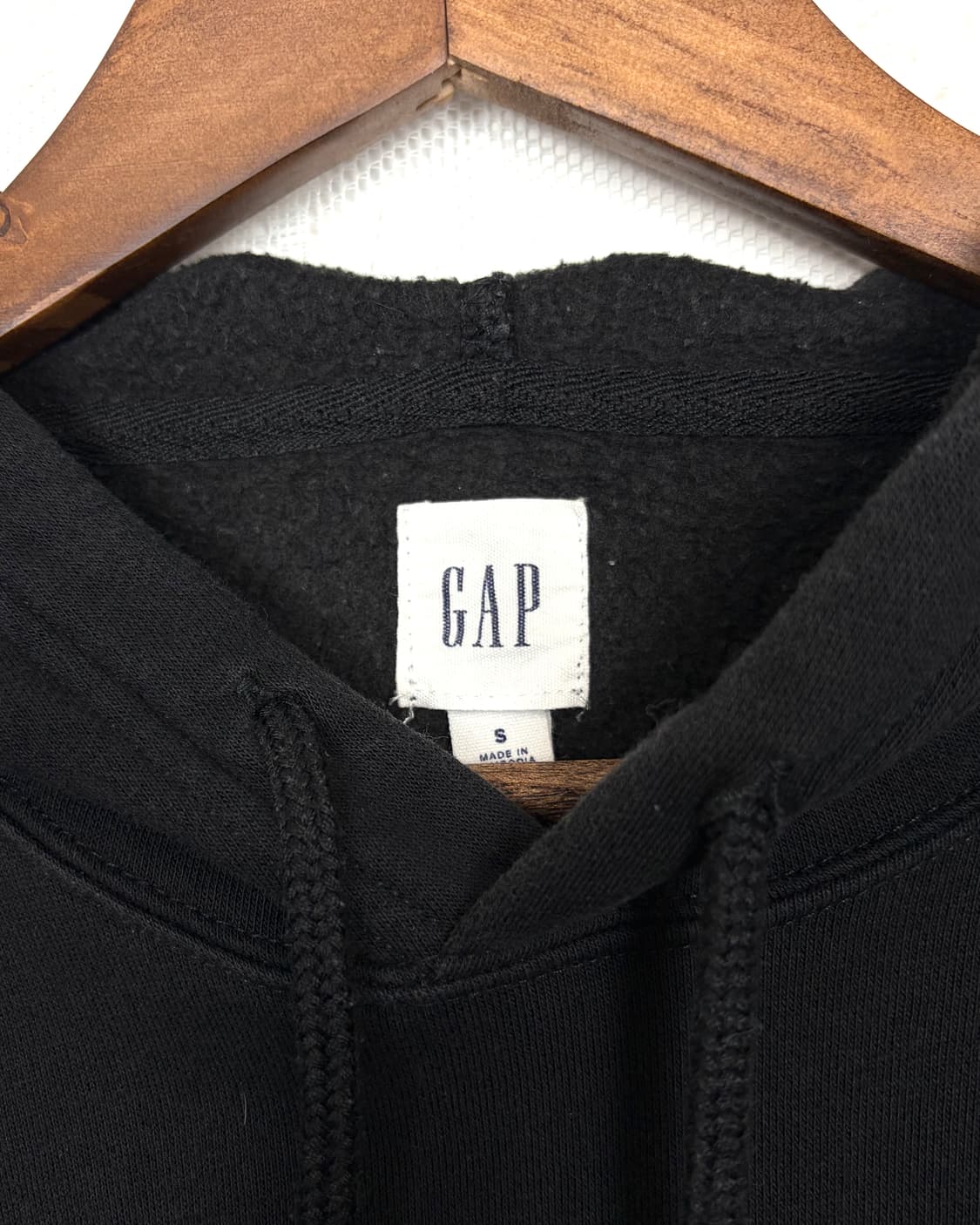GAP Black Pullover Hoodie 상품이미지4