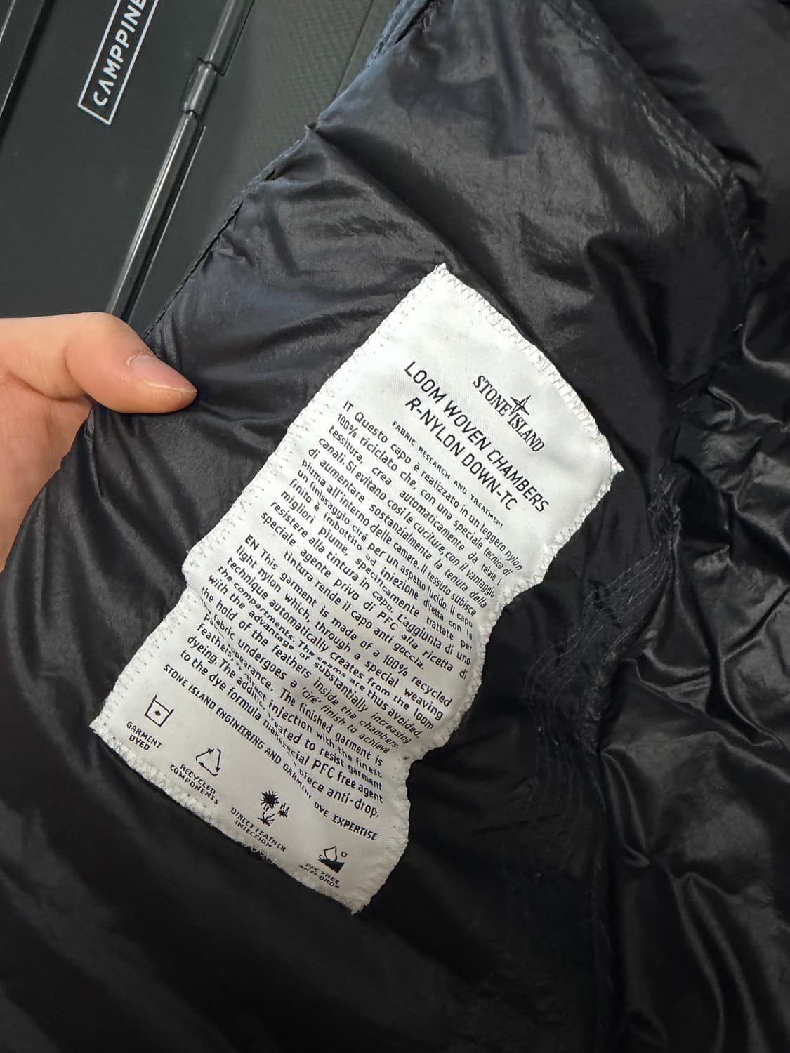 24fw 스톤아일랜드 룸 우븐 체임버스 경량패딩 L 상품이미지6