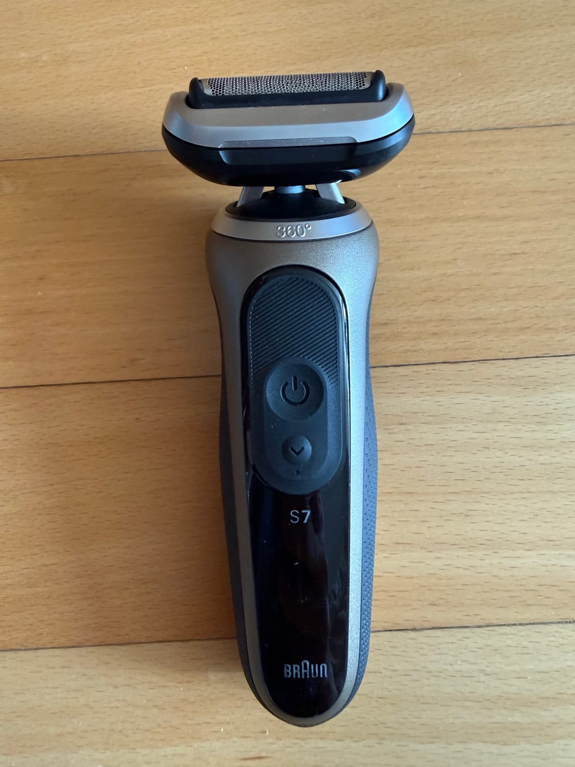 브라운 BRAUN S7 면도기 최상 전기면도 면도 쉐이빙 사진구성 사용감 상품이미지4