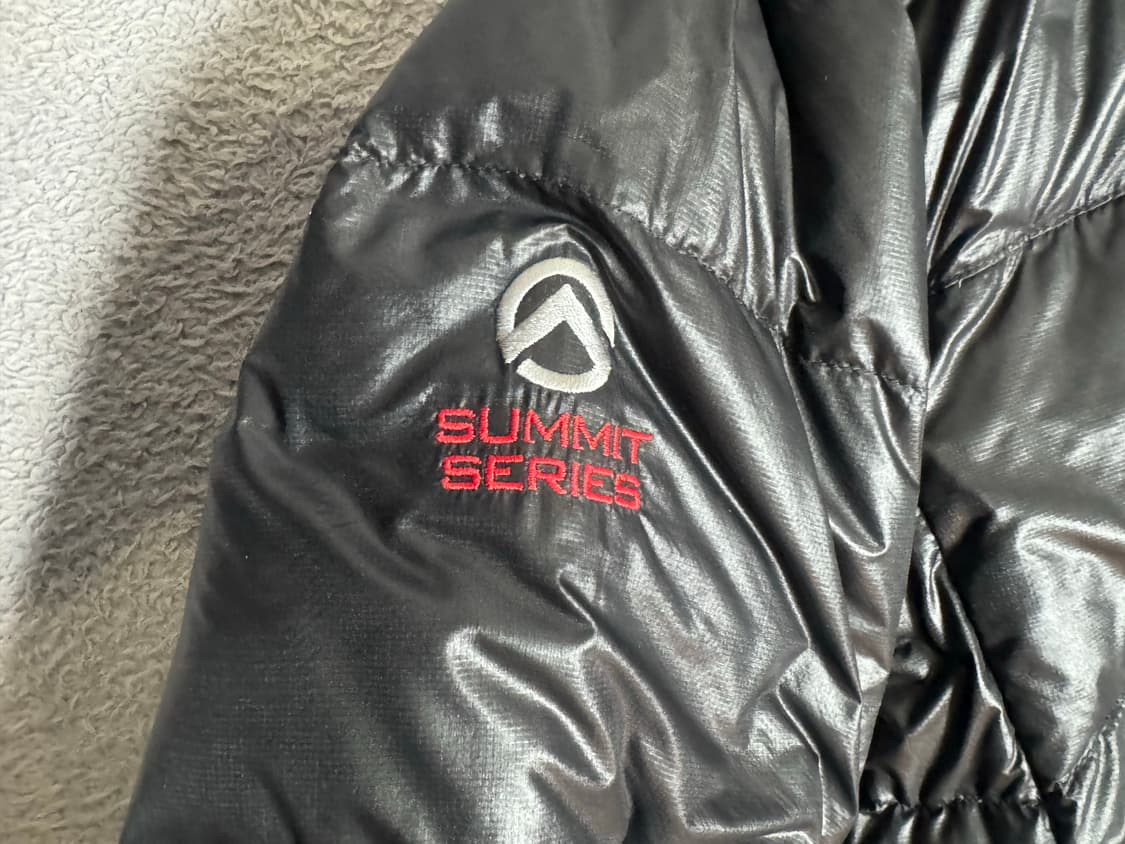 100 노스페이스 서밋시리즈 아콘 패딩 카구아 경량패딩 상품이미지3