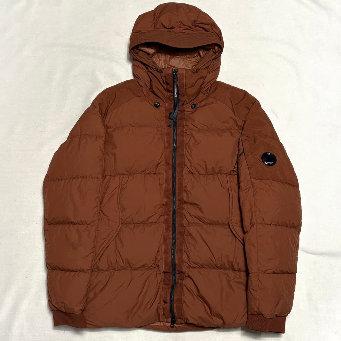 L C.P. 컴퍼니 번트 오렌지 테일론 L 다운 자켓 상품이미지2