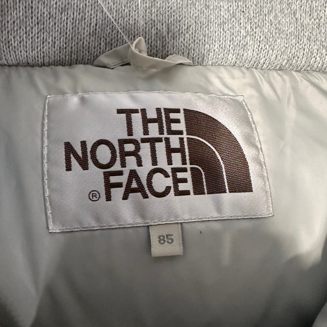 노스페이스 후드 패딩 조끼 상품이미지5