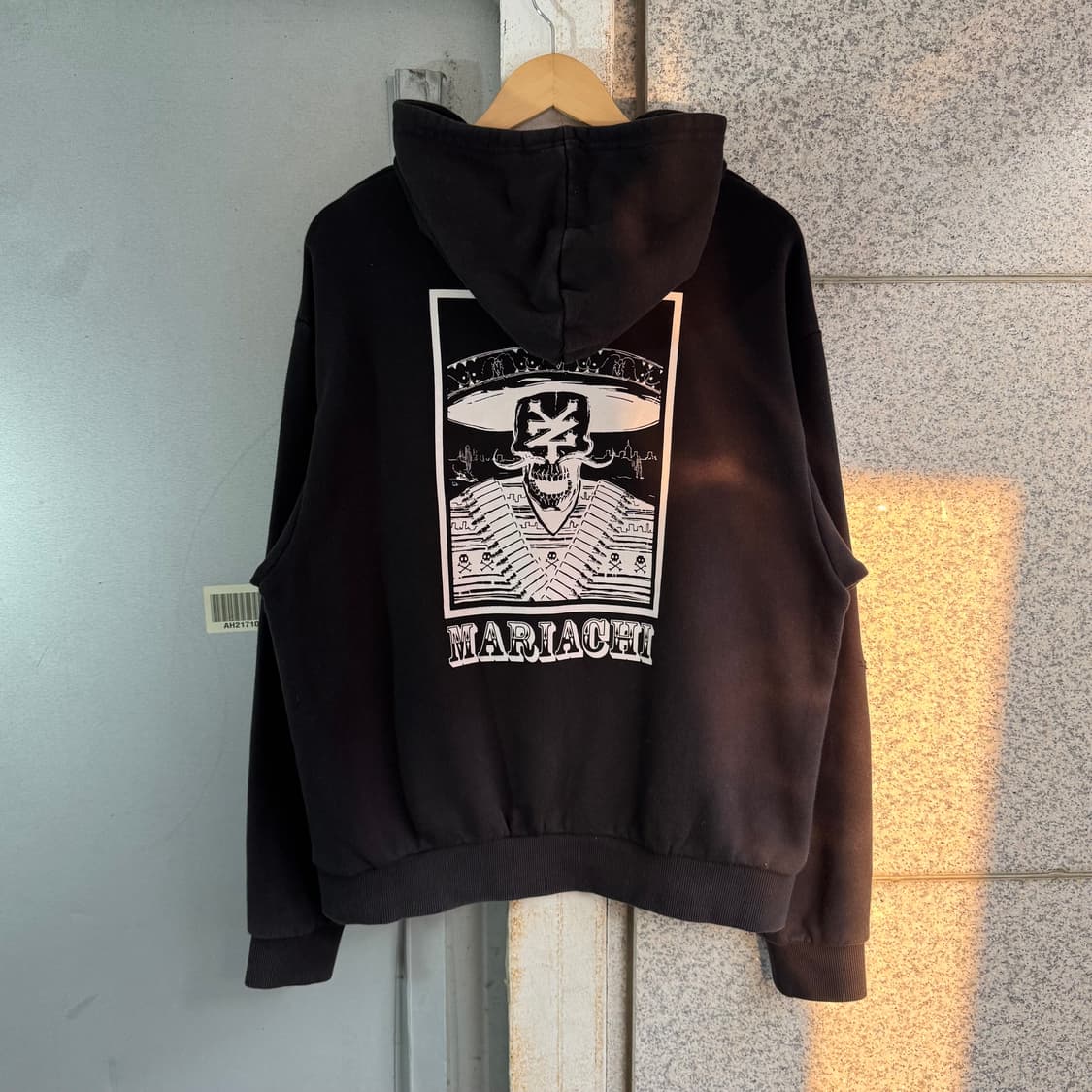 Zooyork 쥬욕 마리아치 프린팅 로고 후드티 상품이미지4