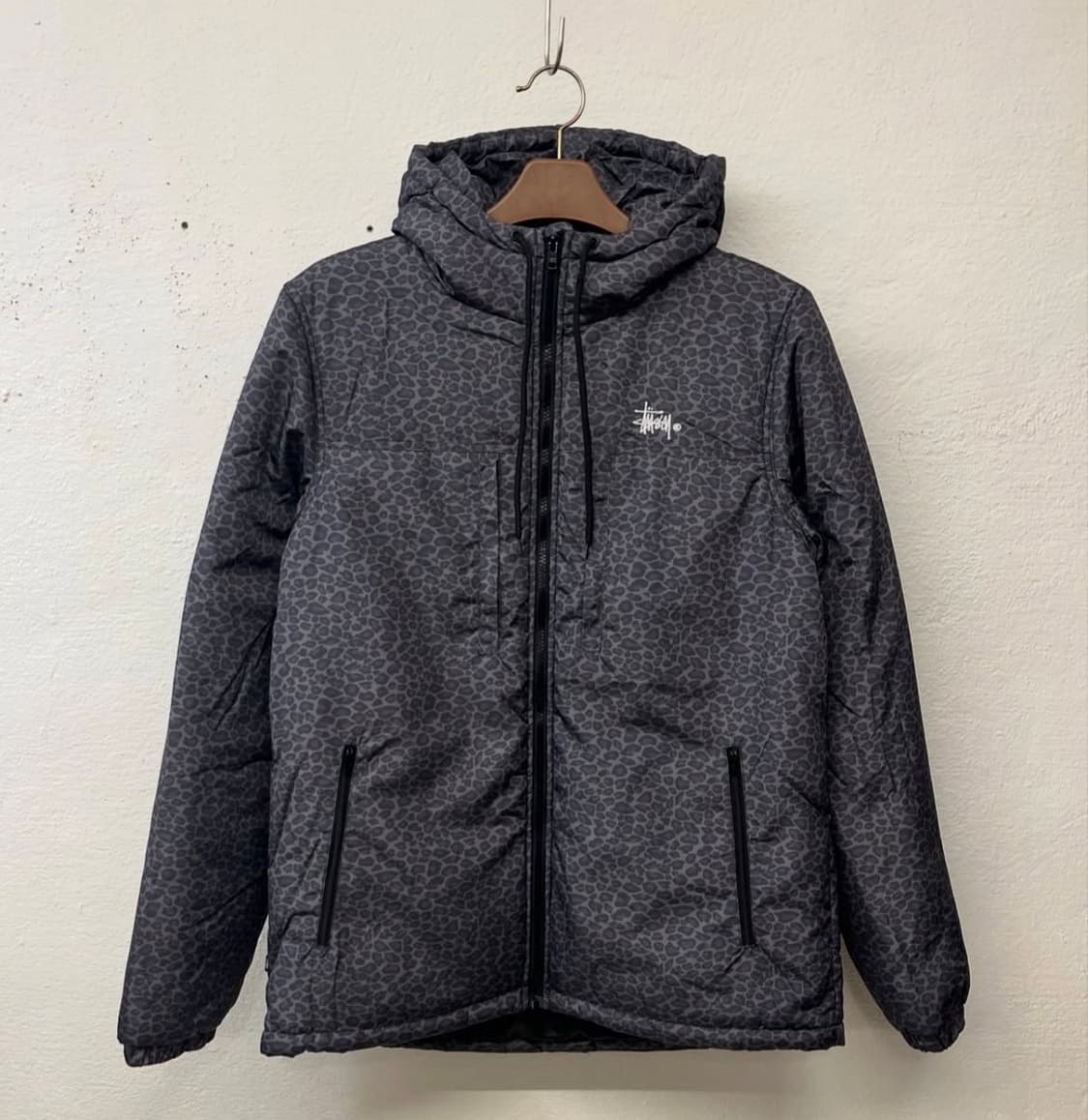 스투시 호피 패딩 파카 상품이미지1