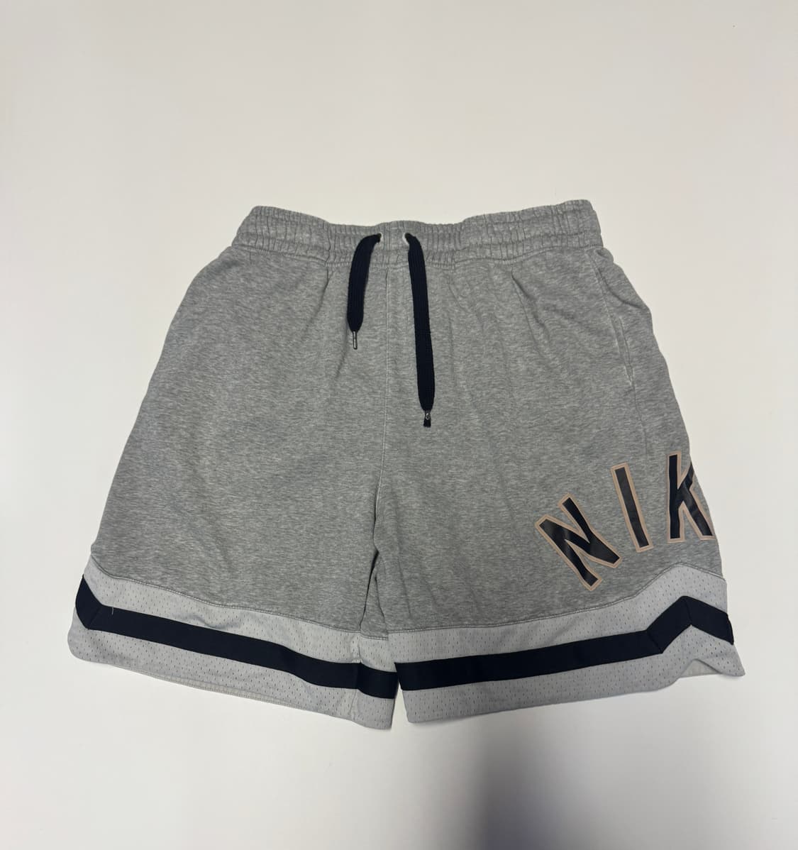 나이키 Nike 에어 빅로고 스웻 트레이닝 밴딩 반바지 L 상품이미지1