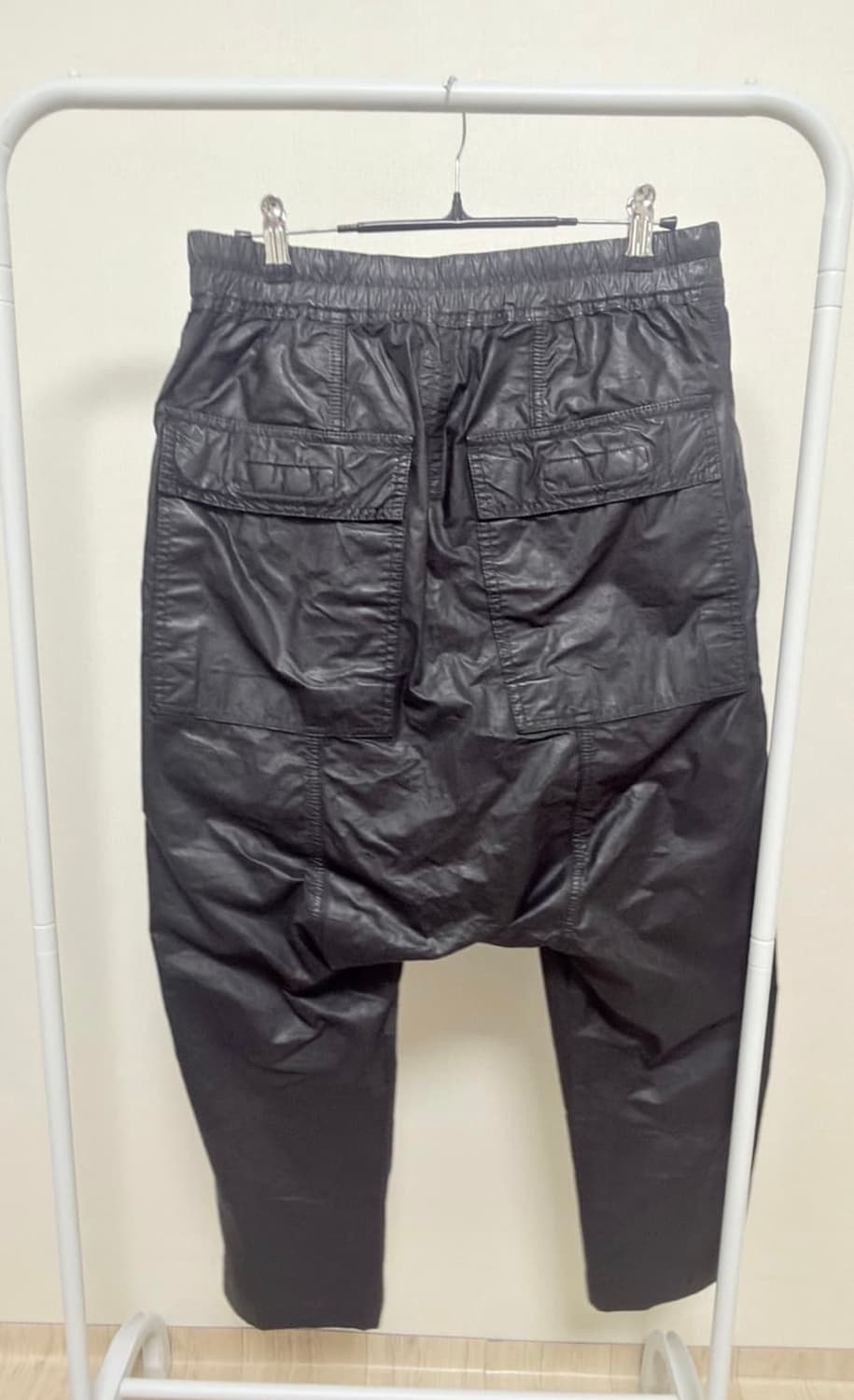 행거정리 릭오웬스 코팅배기진 s 백화점택 상품이미지2